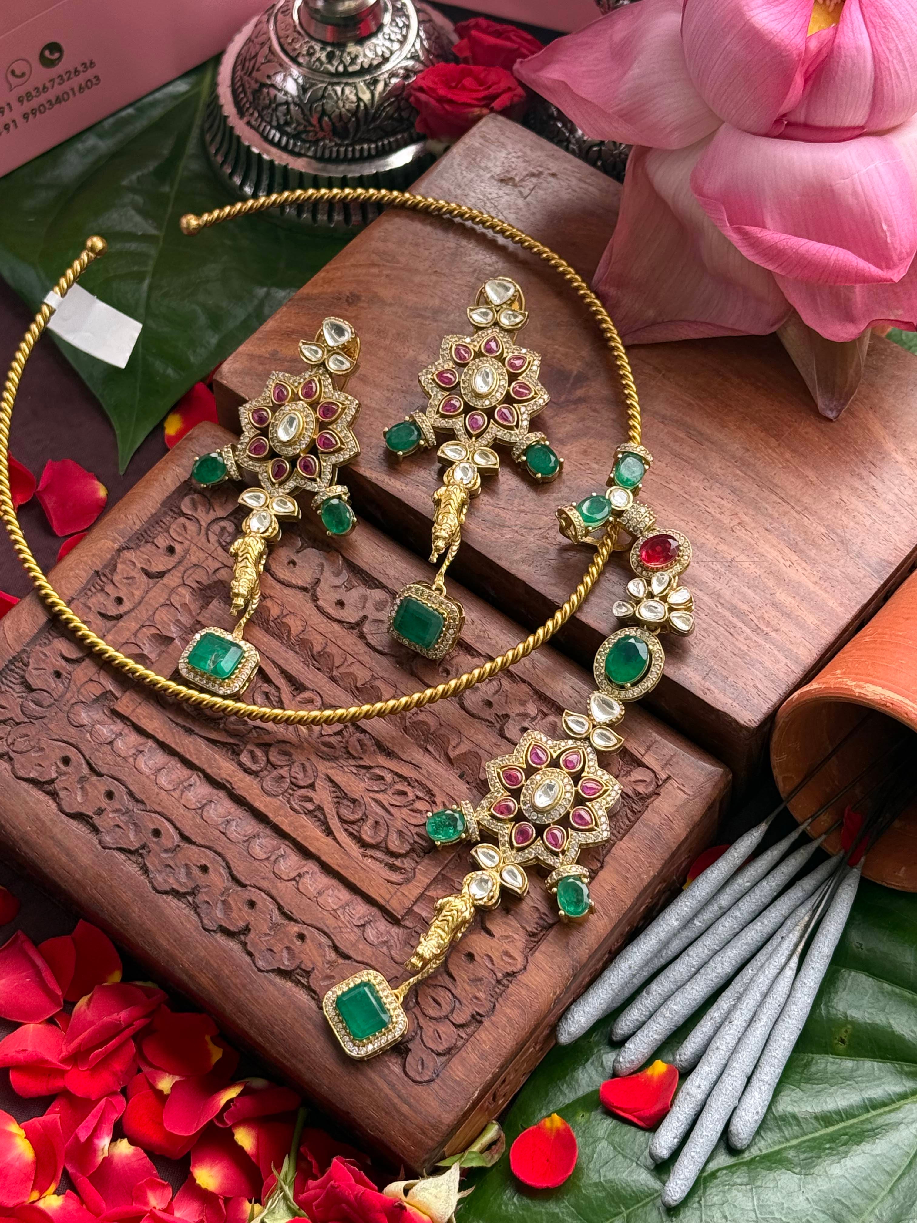 JADAO CHOKER HAUL