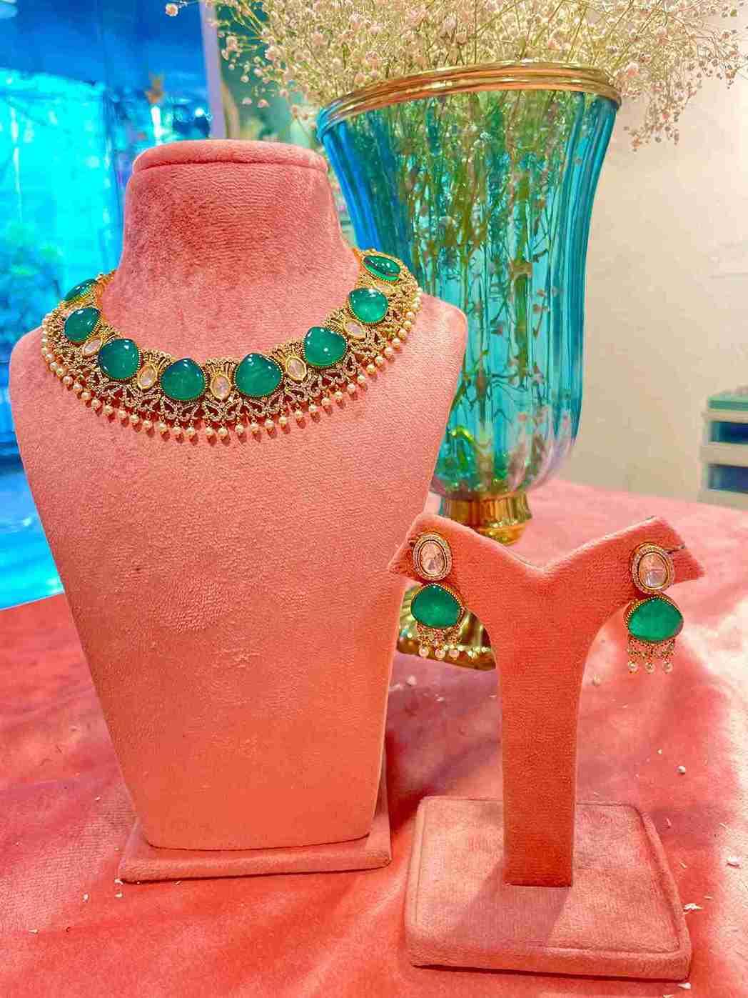 SHRIYA GREEN DOUBLET NECKLACE SET image 0