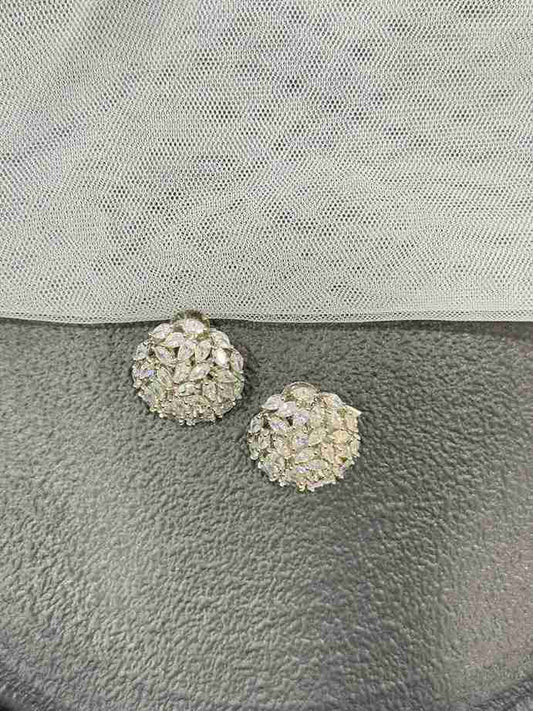 RUTH DIAMOND STUD image 0