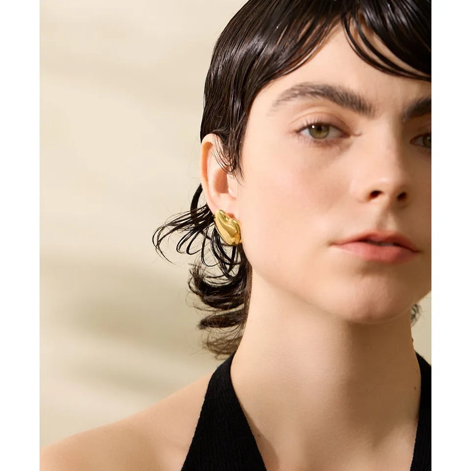 GOLDEN HEART STUDS image 1