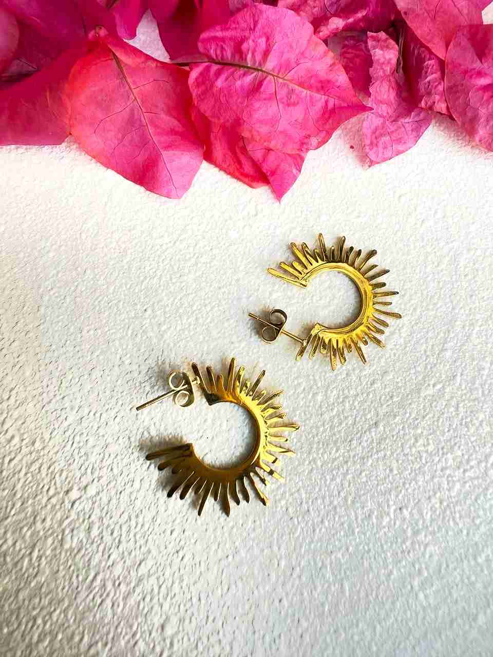 MILLI SMALL STUD image 0