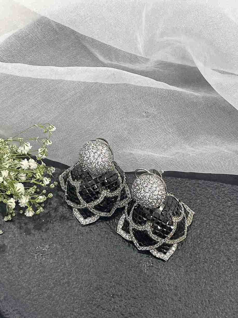 LOTUS BLACK DIAMOND EARRING image 0