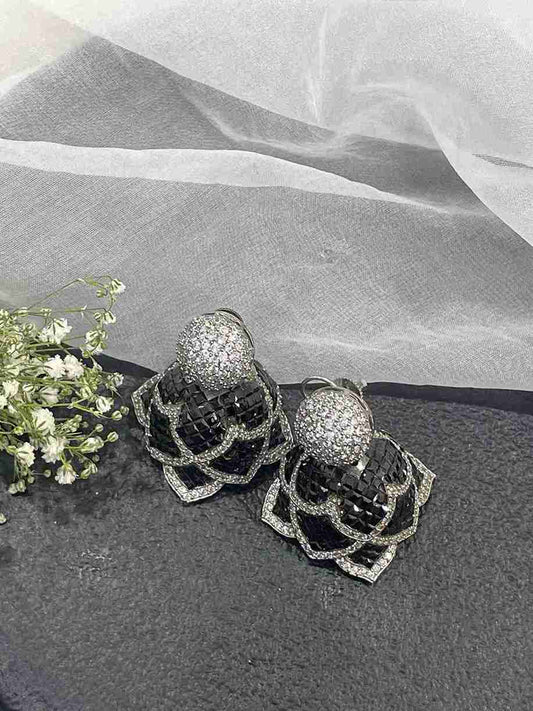 LOTUS BLACK DIAMOND EARRING image 0