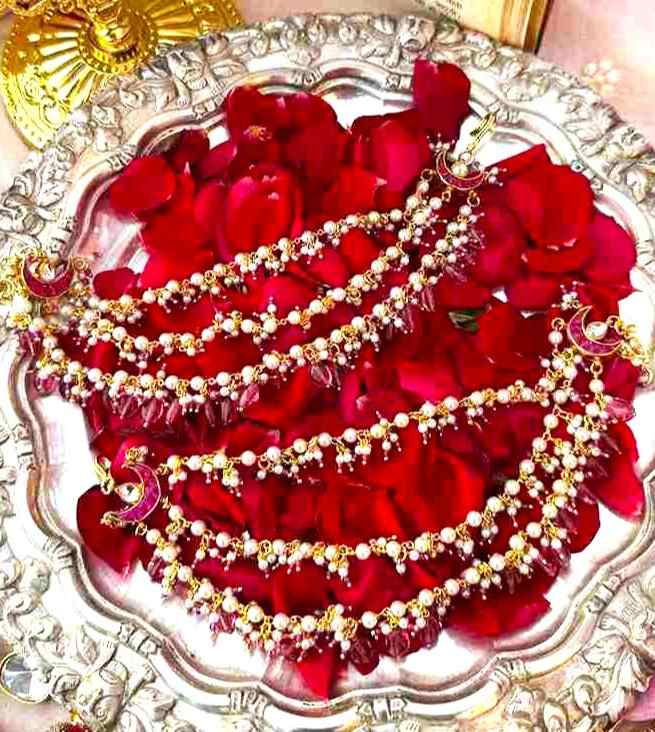 Red beads ear chain image 0