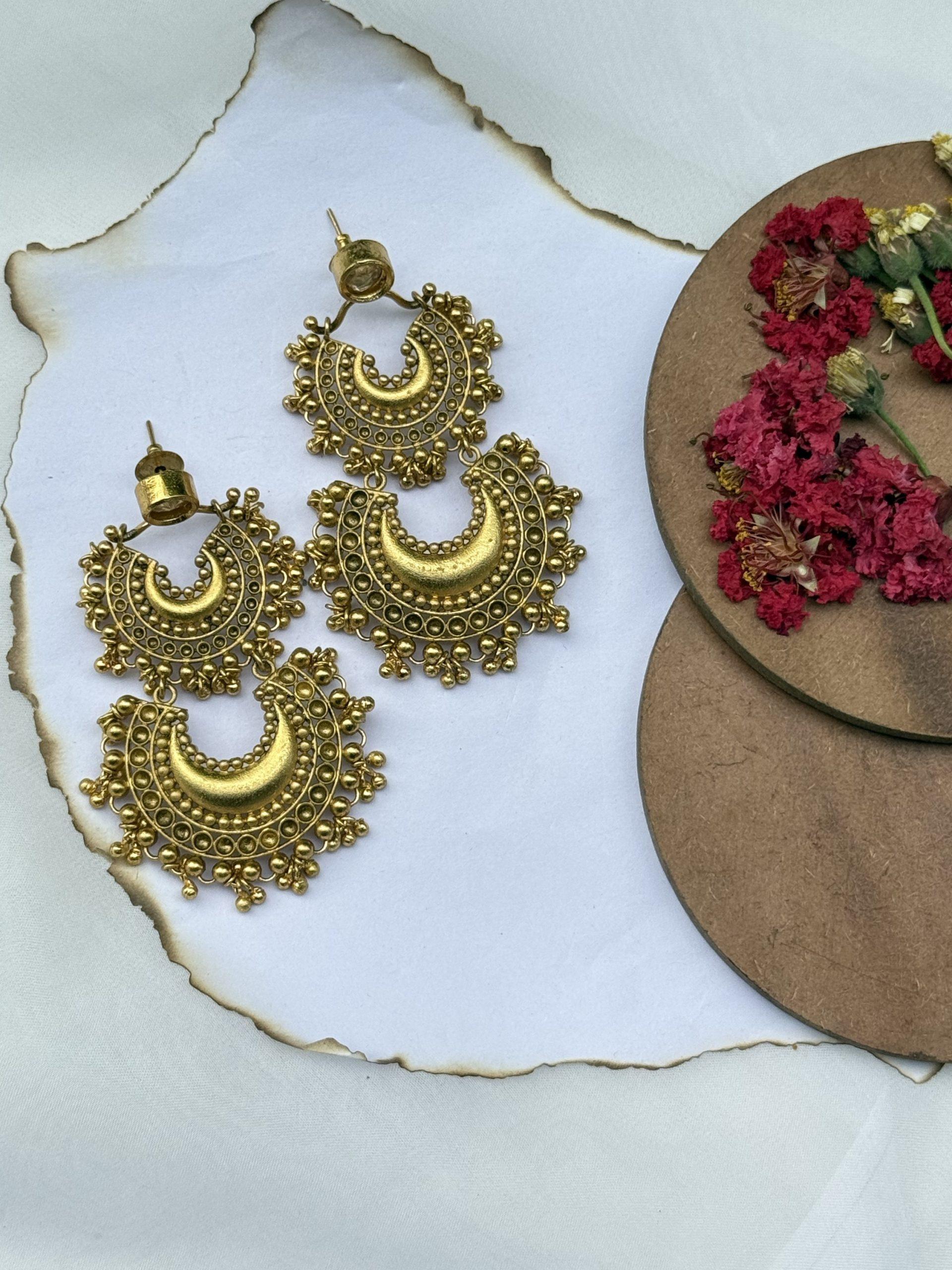 Roshni Earrings image 0