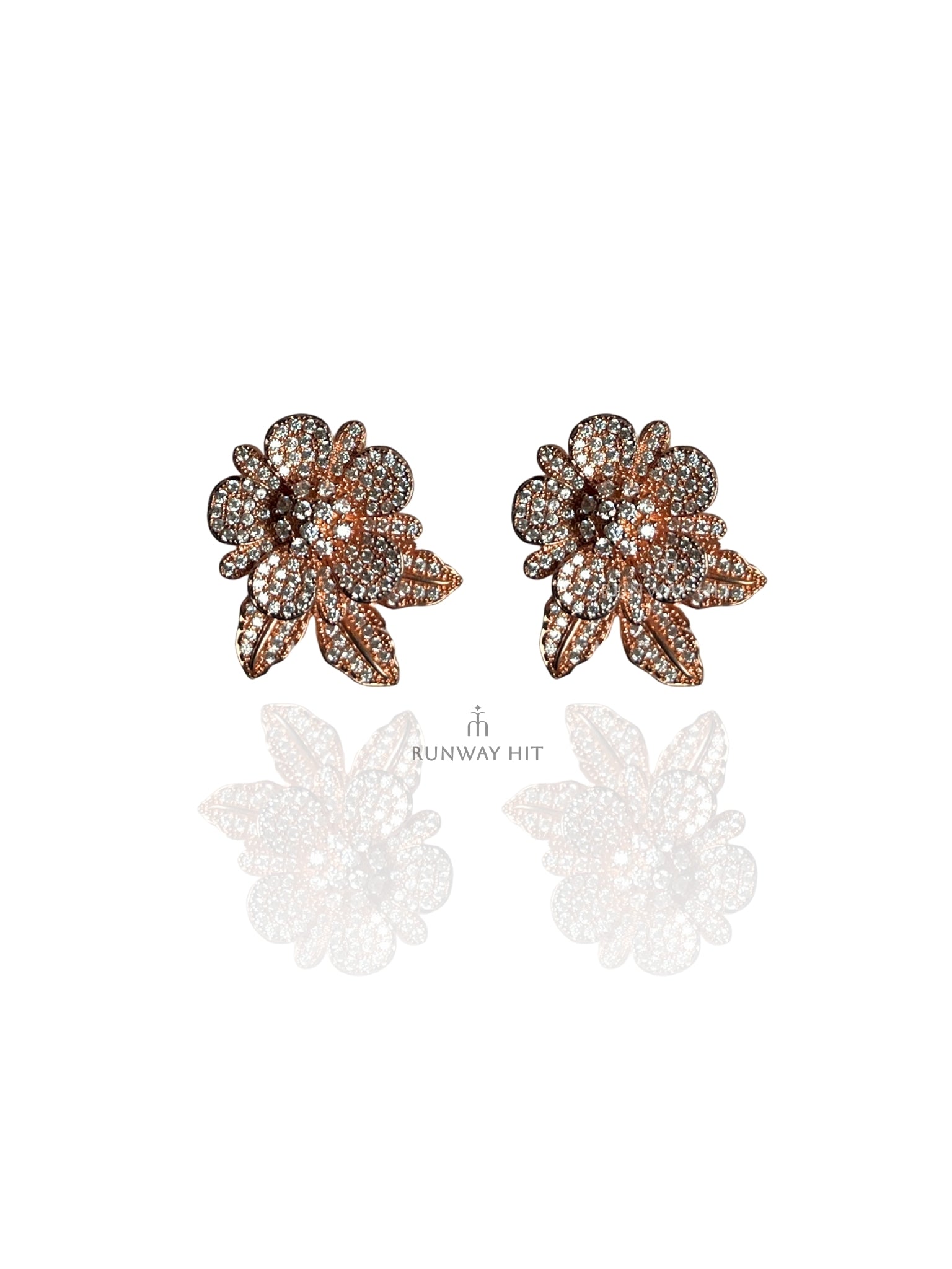 WESTLEY ROSE GOLD STUD