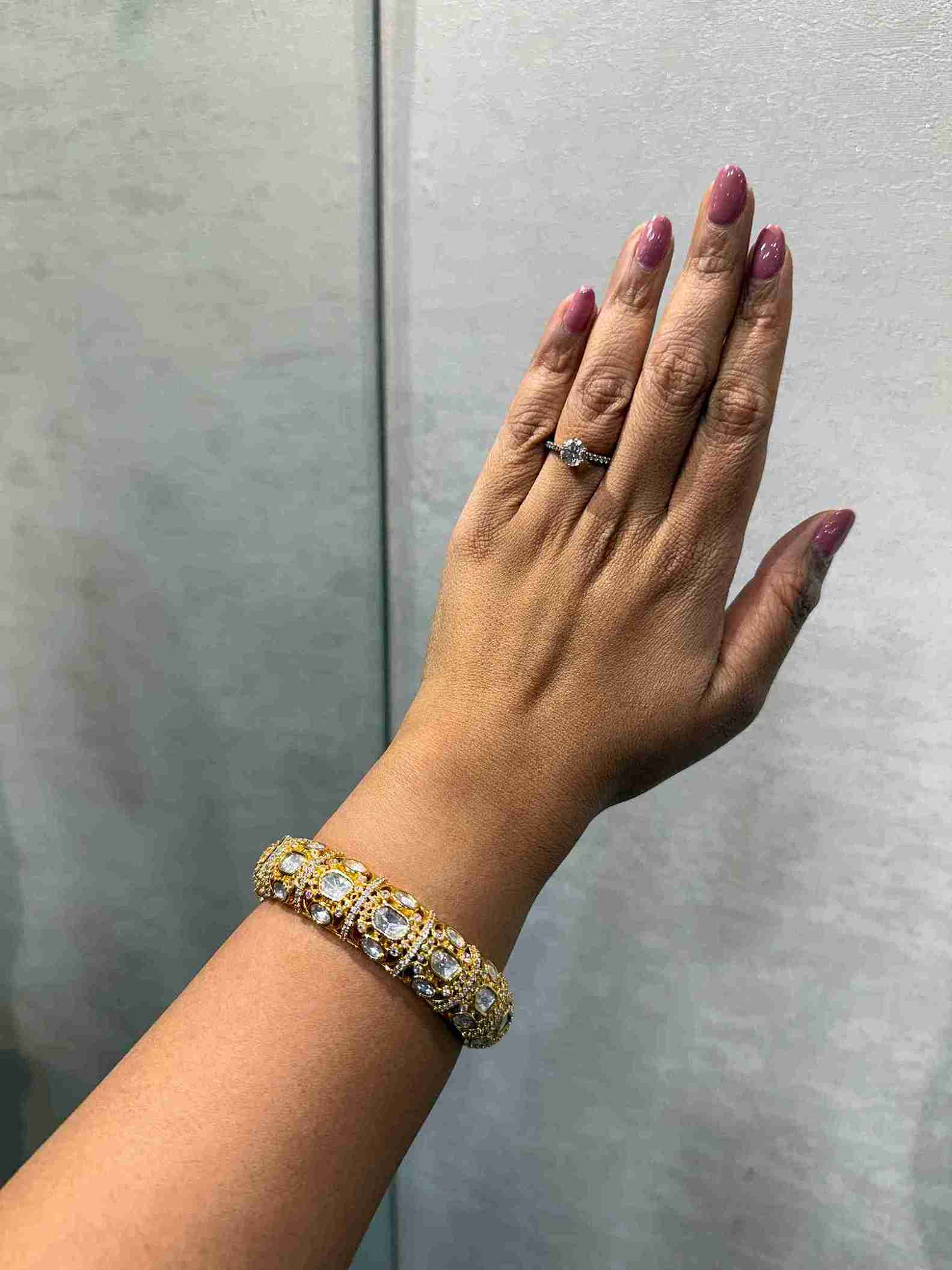 YUVI POLKI BANGLE image 0