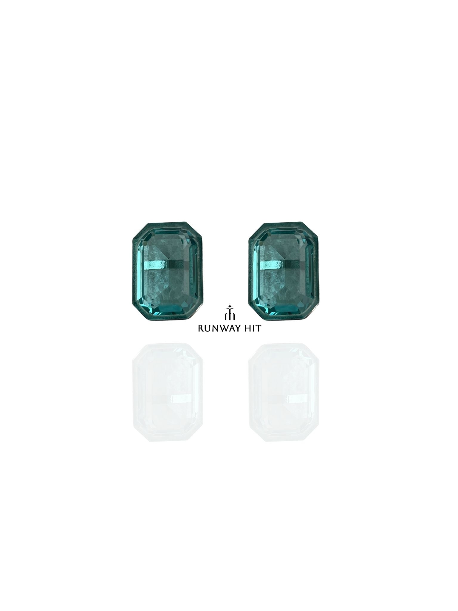 Cersei stud earring with swarovski element