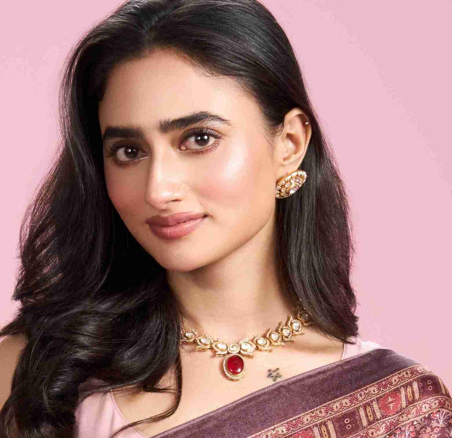 ANUJA POLKI STRING WITH RED DROP