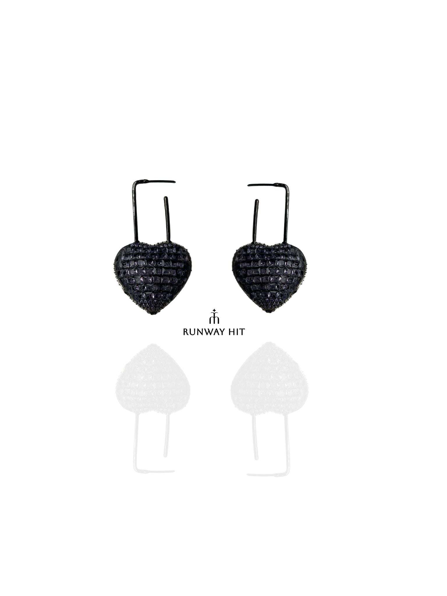 LEVI LILAC HEART EARRING