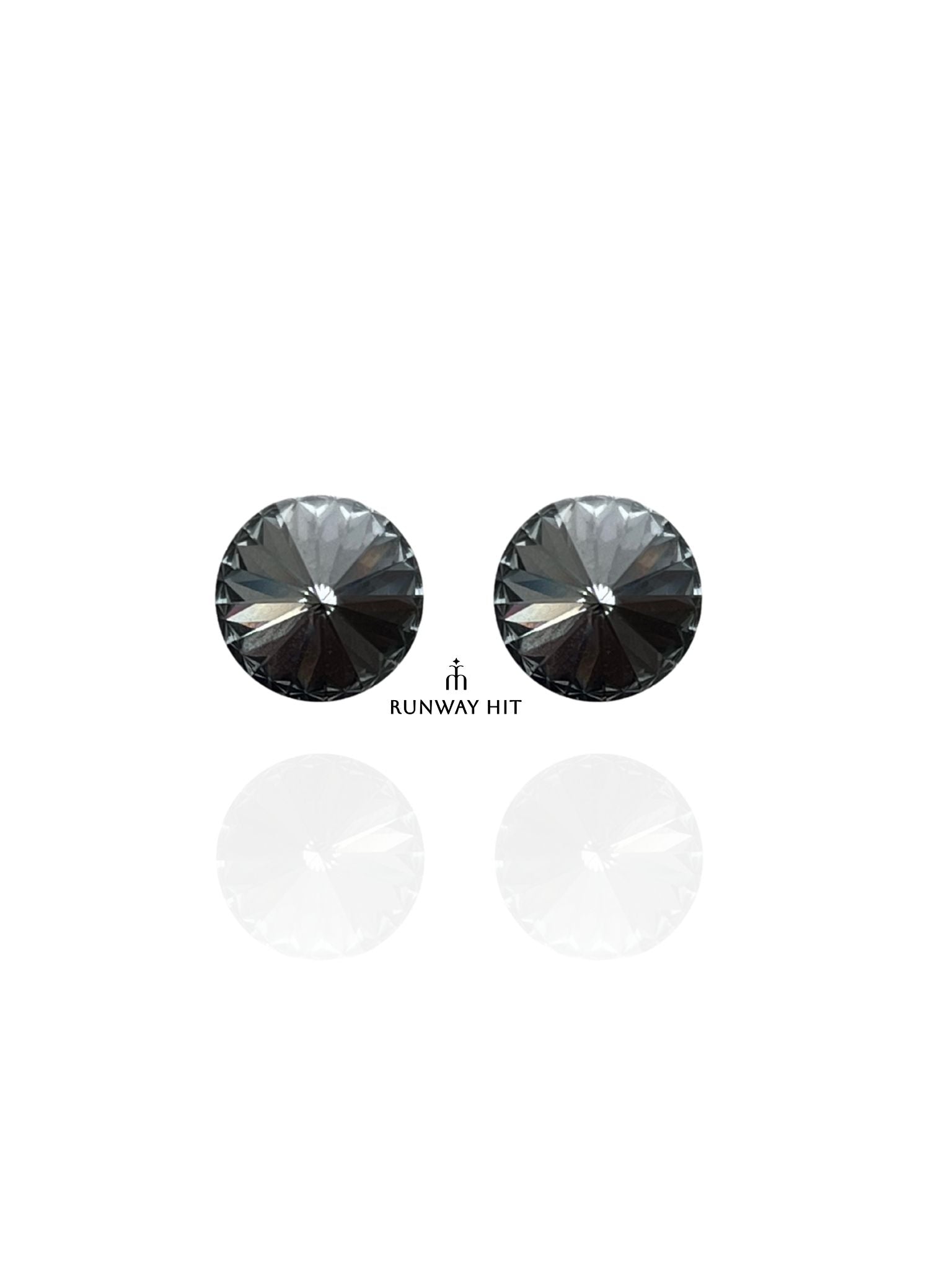 ELOISE BLACK SWAROVSKI STUD