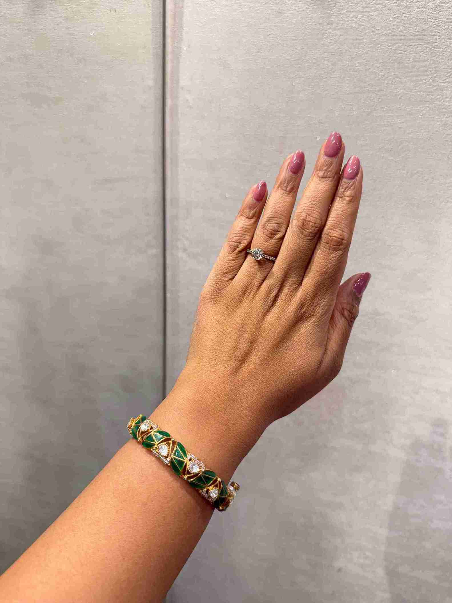 SUHANI GREEN BANGLE image 0