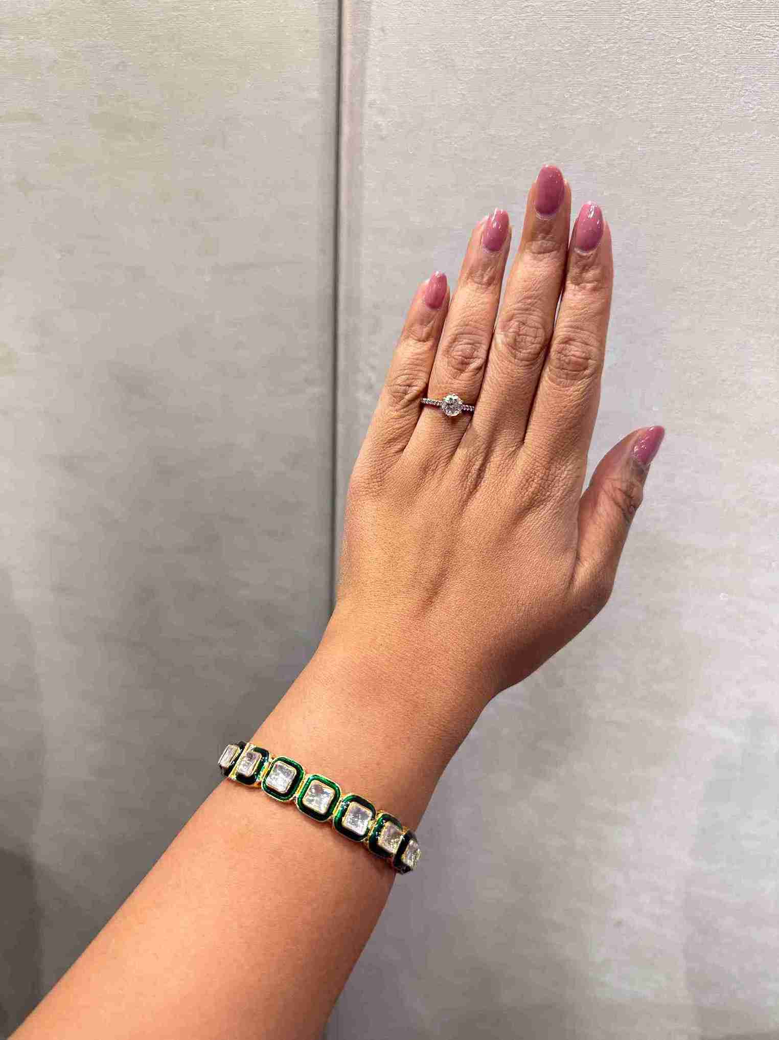 GAURI GREEN POLKI BANGLE image 0