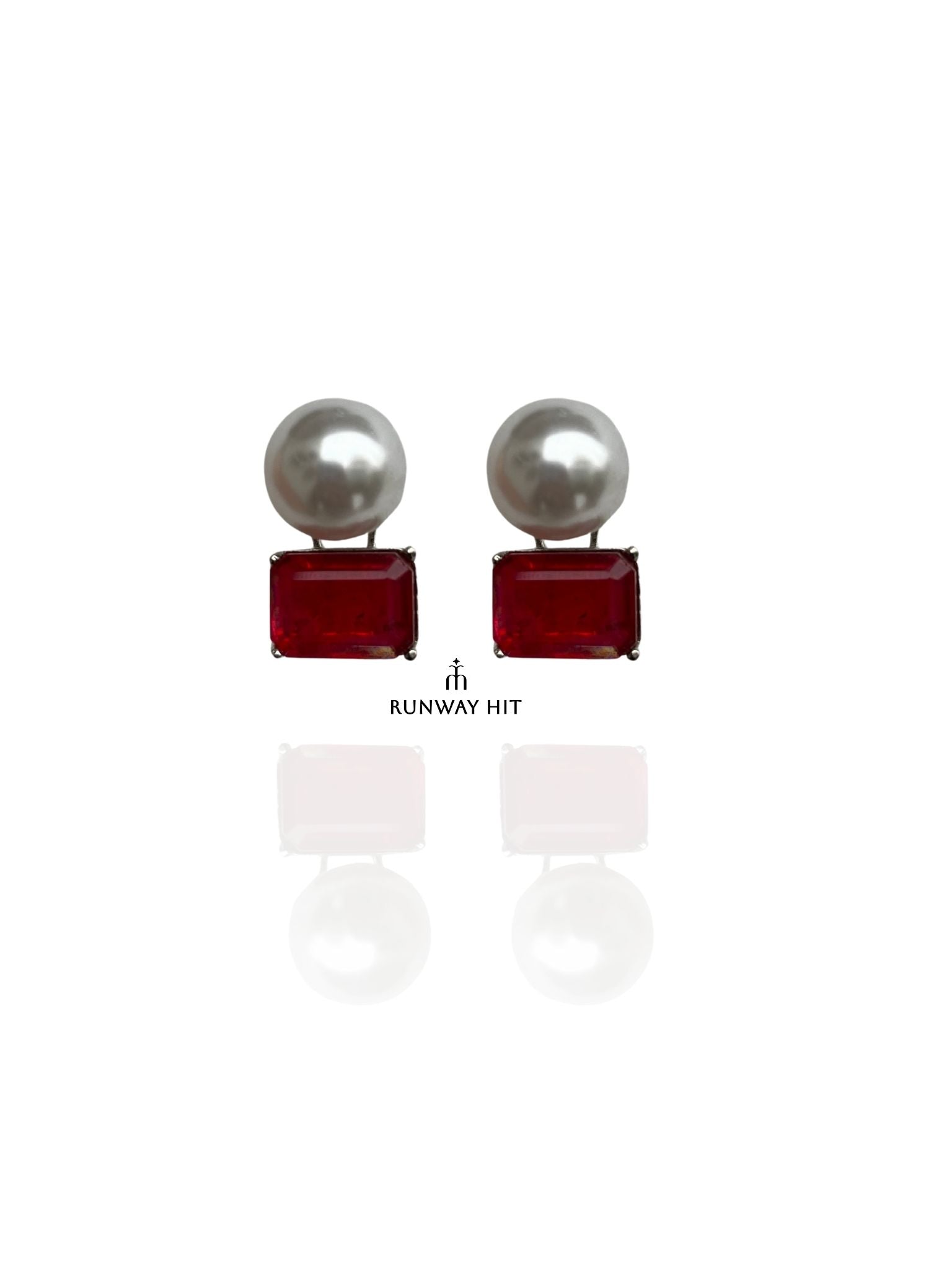 MARTHA RED WITH PEARL STUD