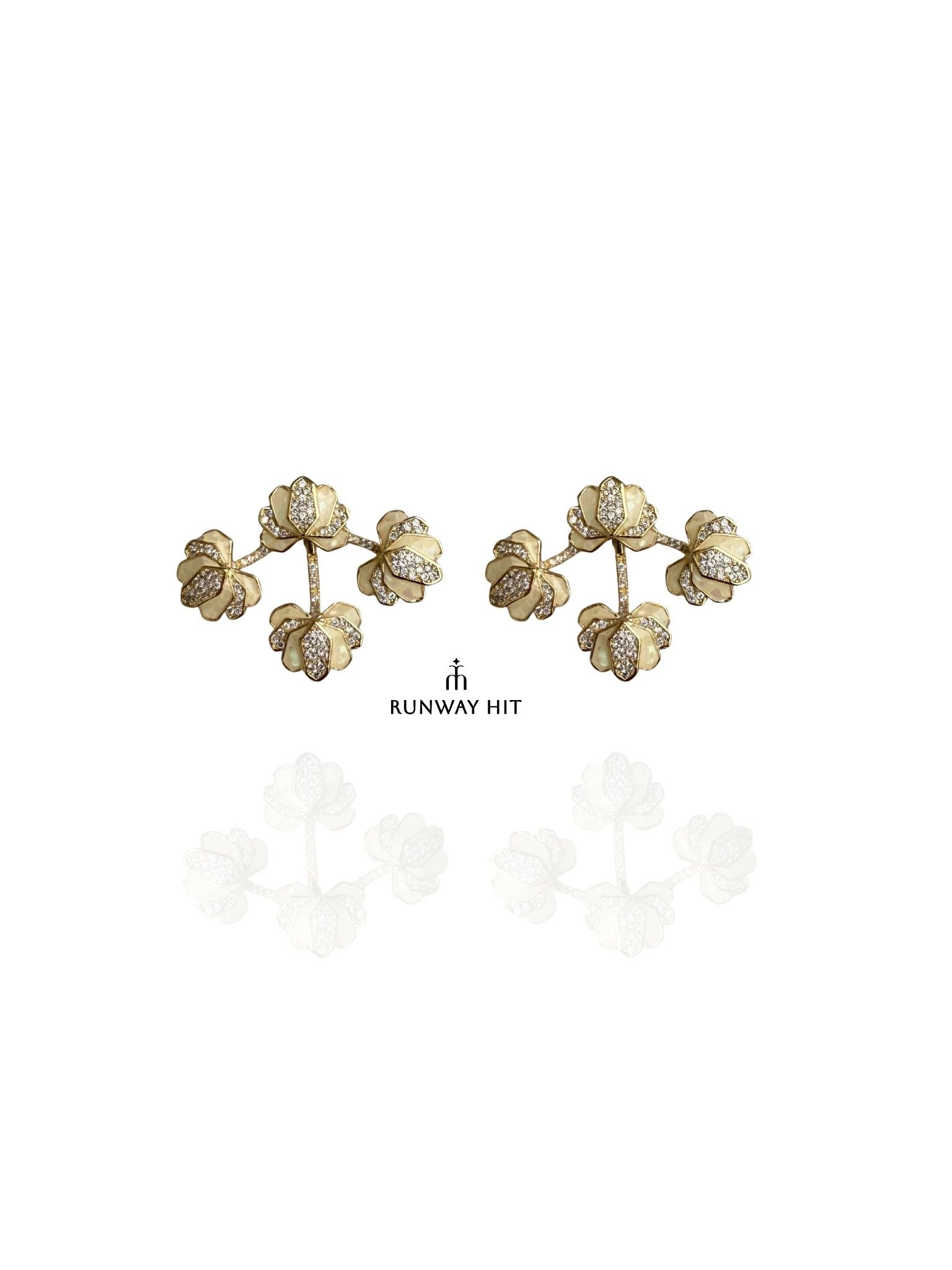 CONFLUENCE OFF WHITE EARRING