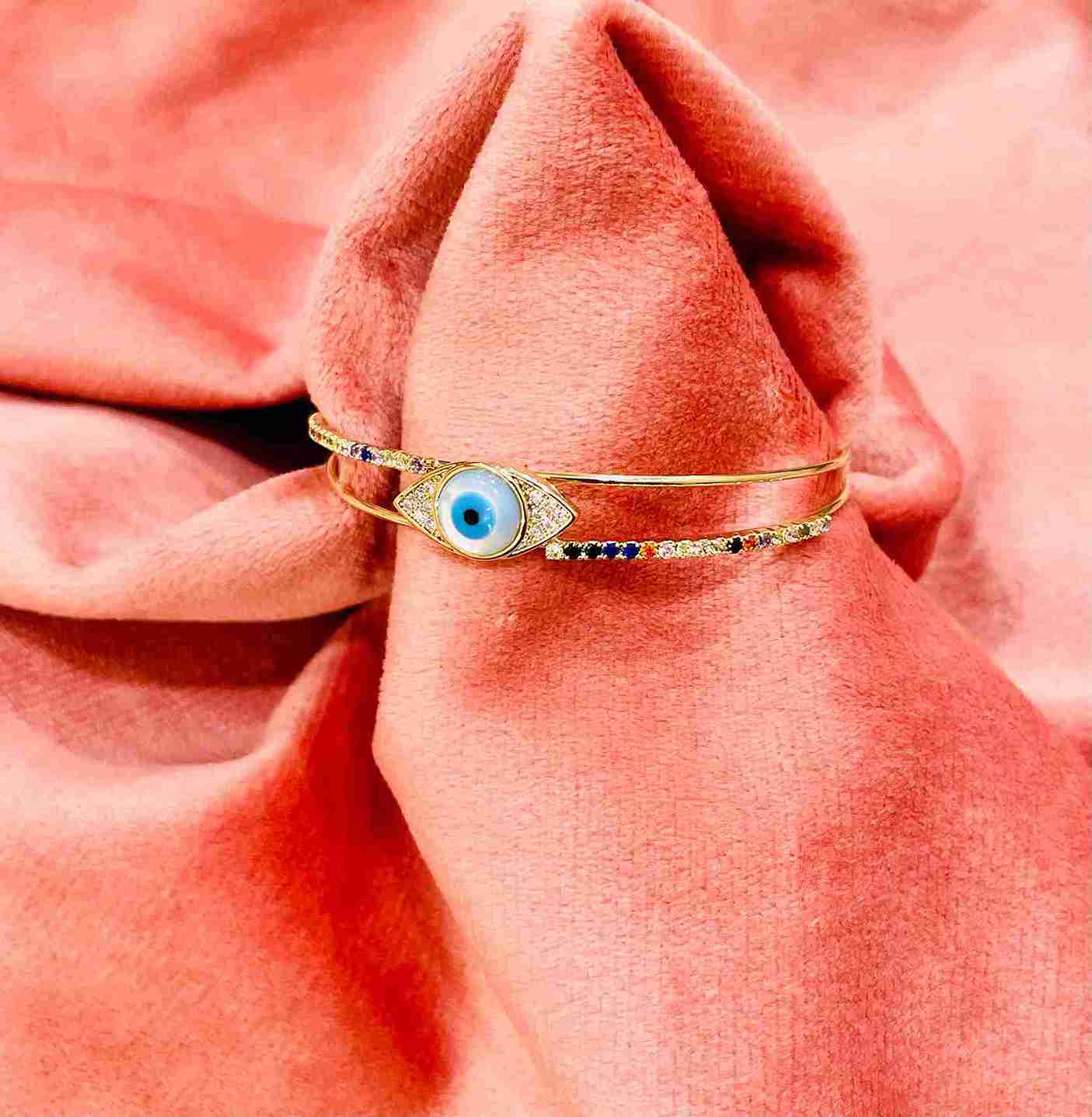 1 EVIL EYE COLORFULL BRACELET image 0