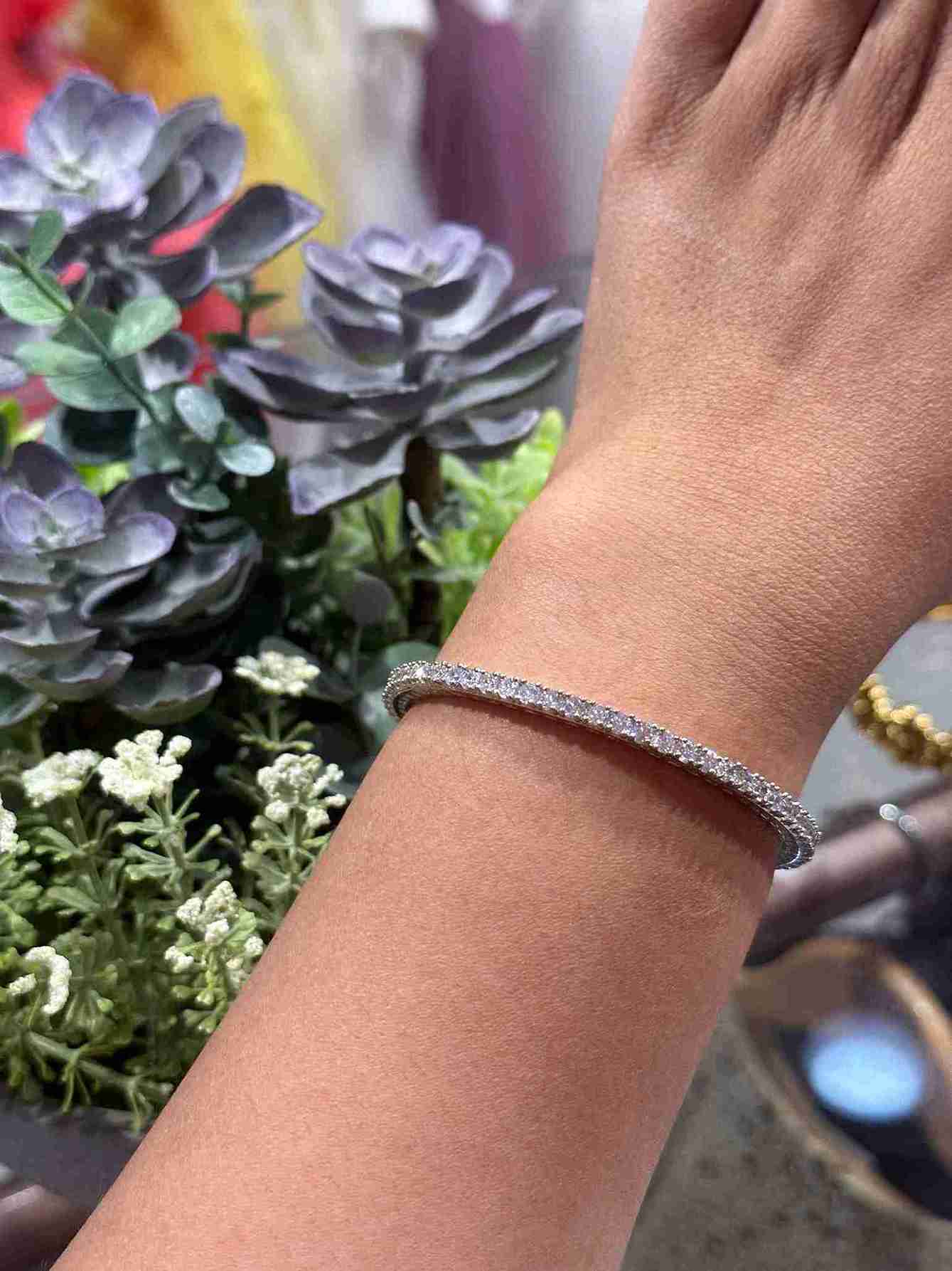 CLASSIC DIAMOND BANGLE image 0