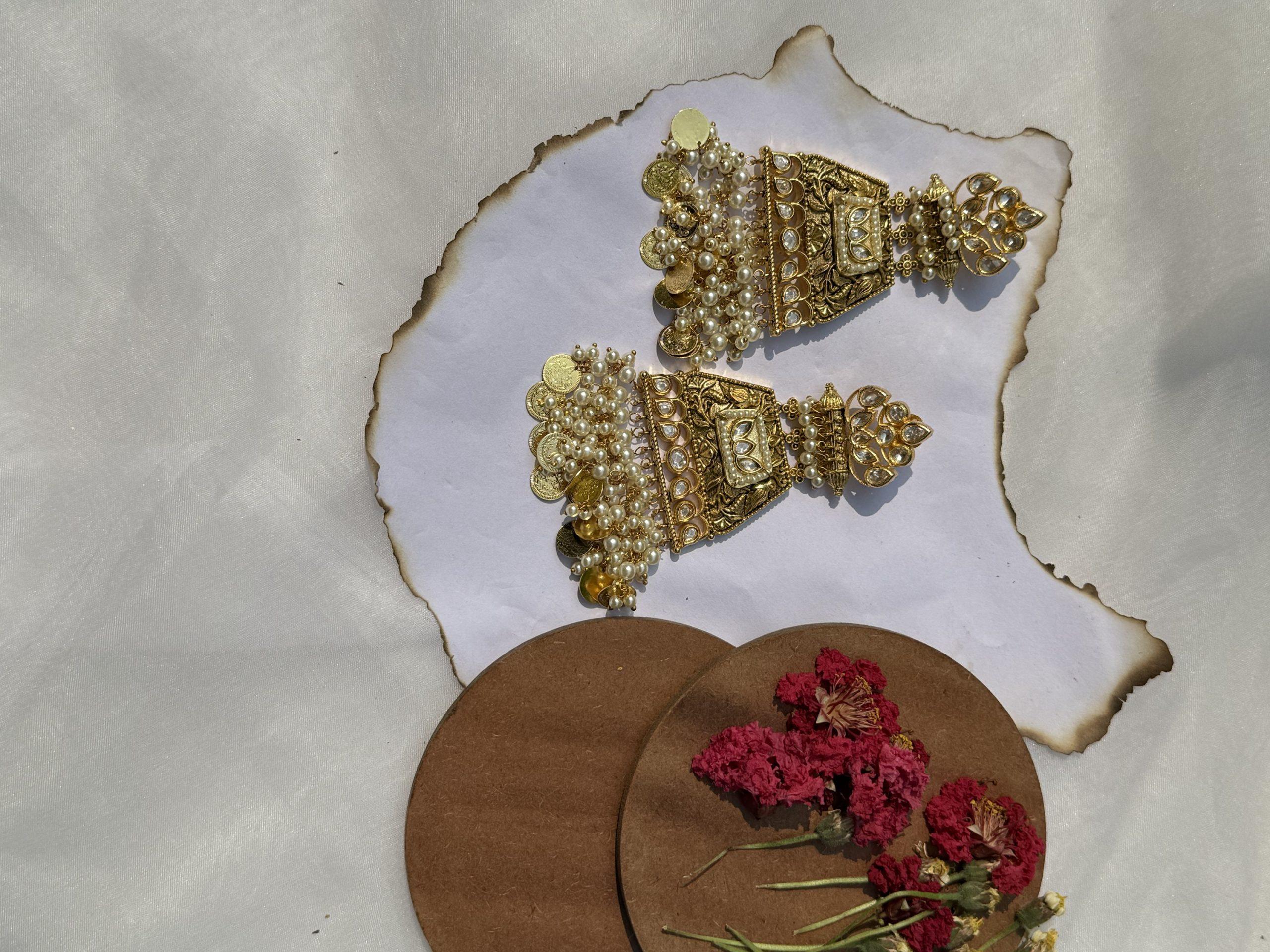 Bhavya Earrings image 0