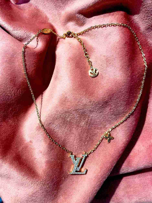 LV BLING PENDENT image 0
