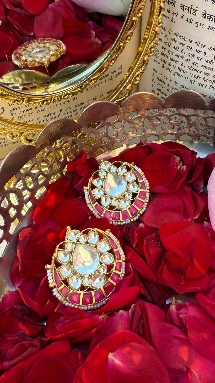 RAZIA KUNDAN STUDS image 1