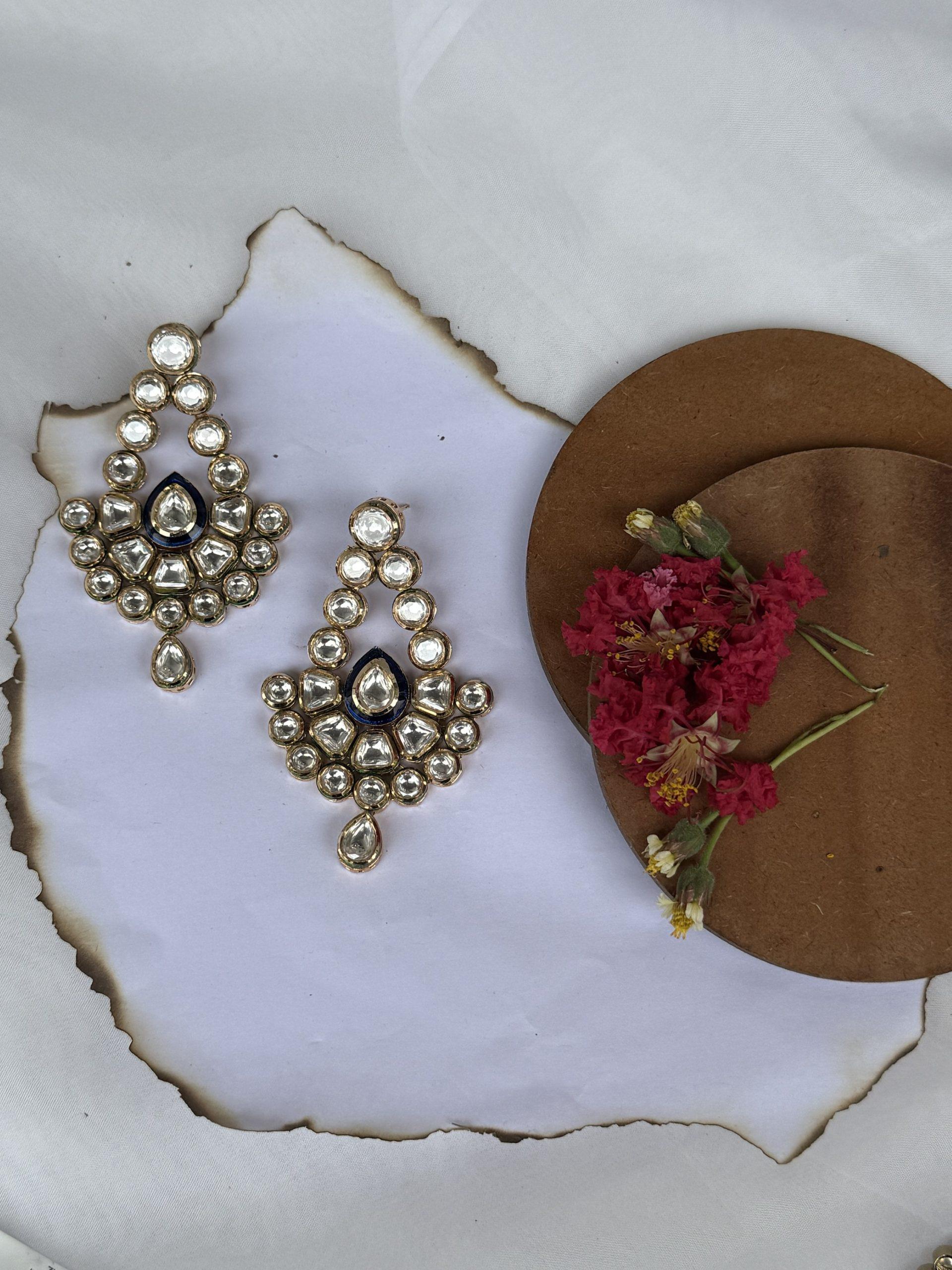 Nikita Earrings image 0