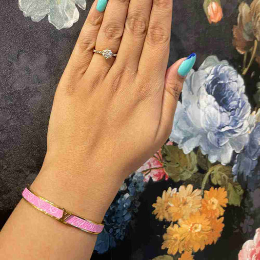 LV PINK LEATHER BRACELET image 0