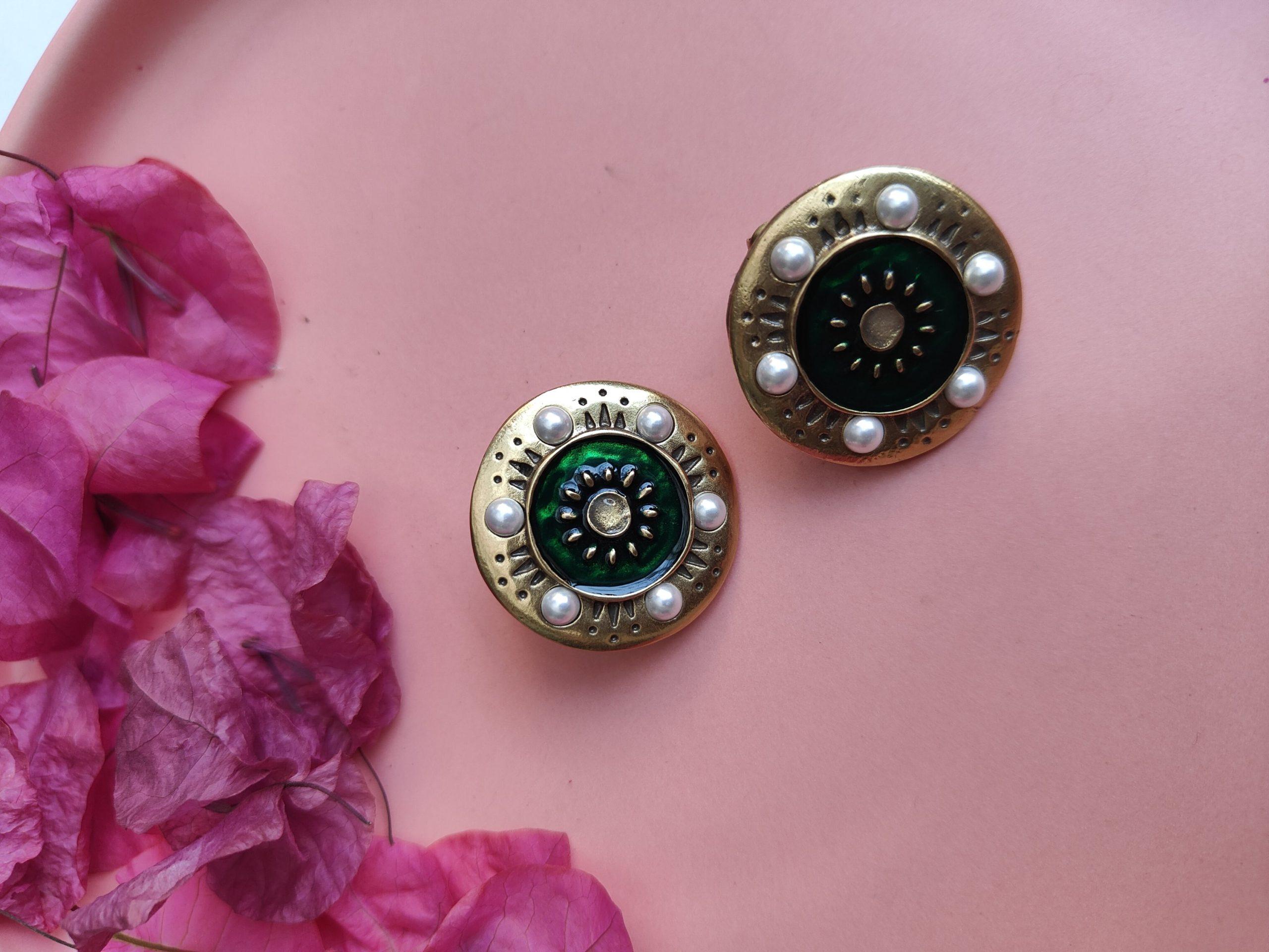 Resin Pearl Stud Earings image 0