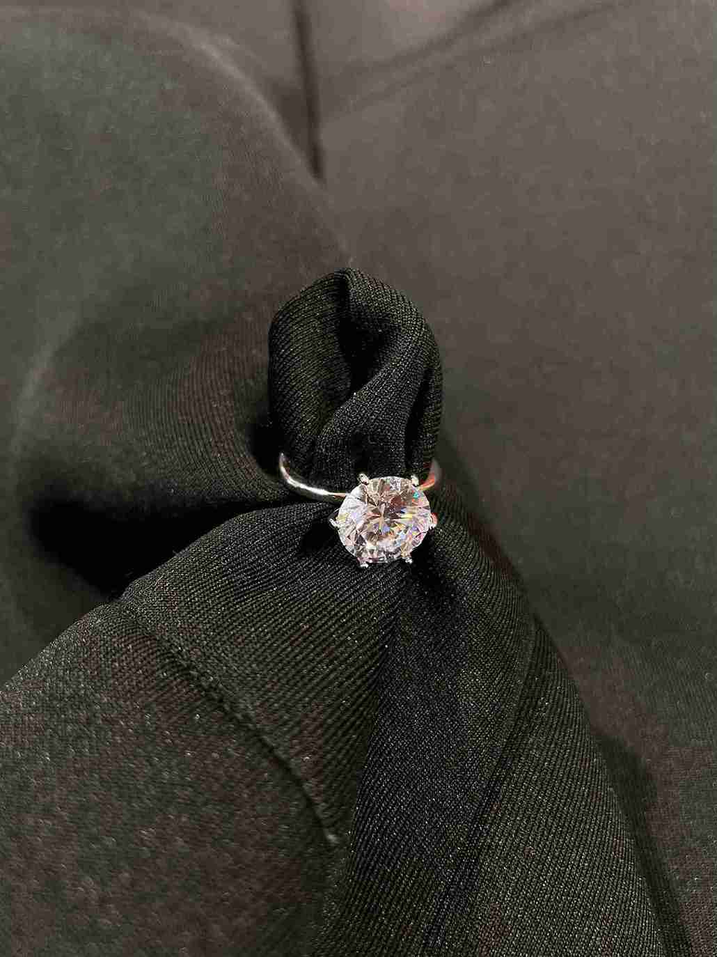 DORA SOLITAIRE SILVER RING image 0