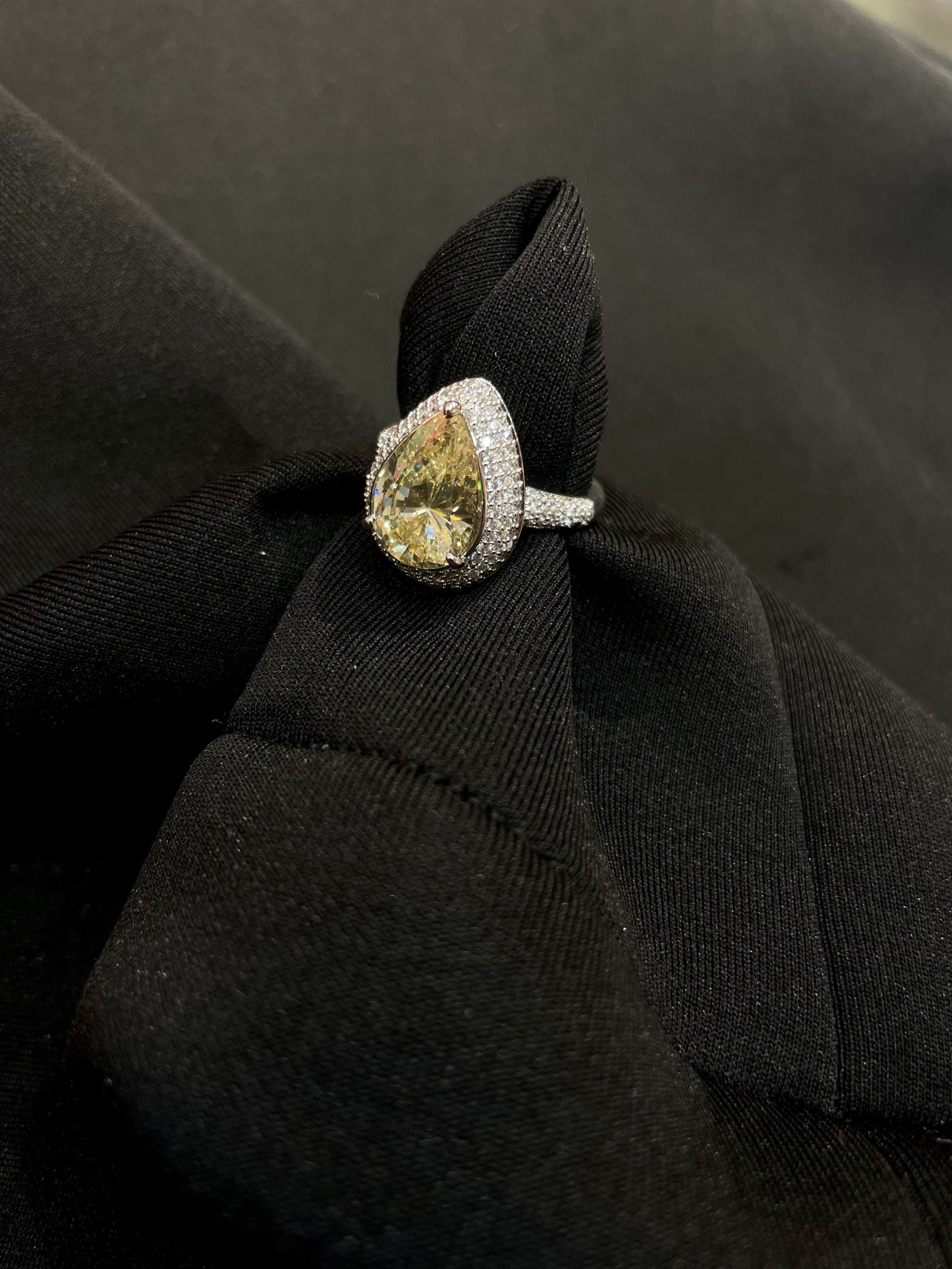 WESSON YELLOW CRYSTAL RING image 0