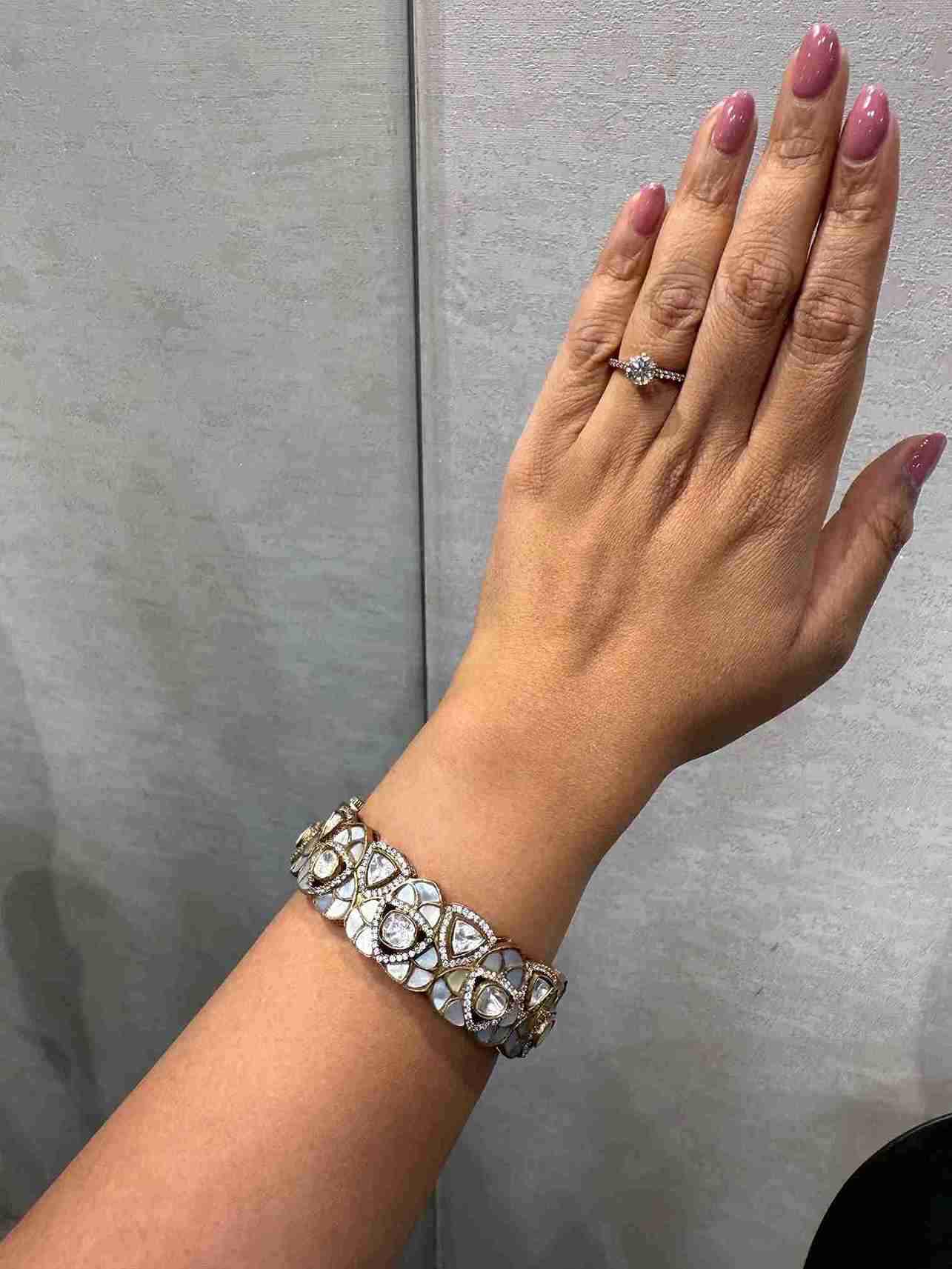 RIDDHI BANGLE image 0