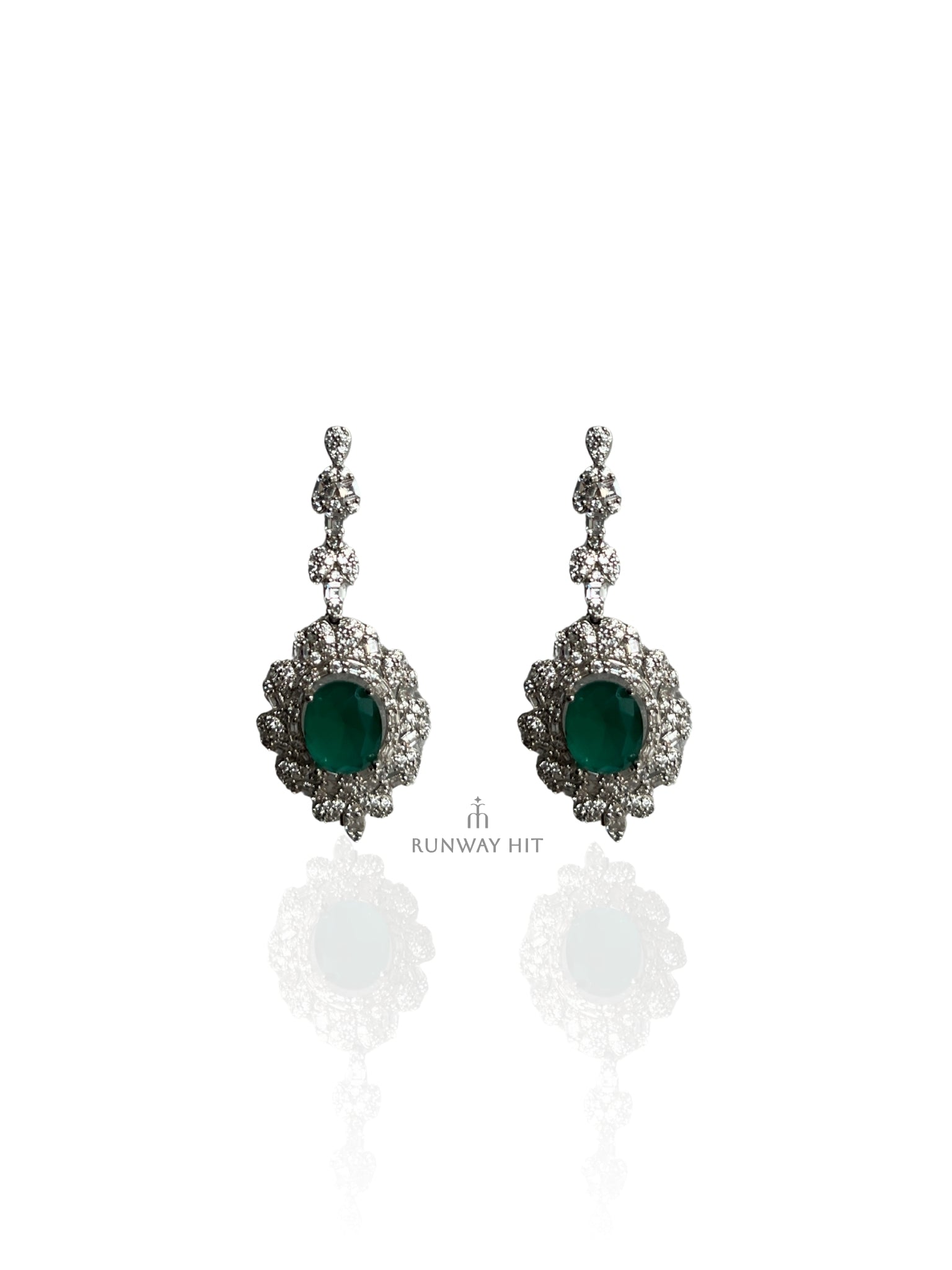 DIAMOND EMERALD EARRING