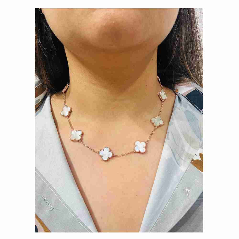 VANCLEEF WHITE CHAIN image 0