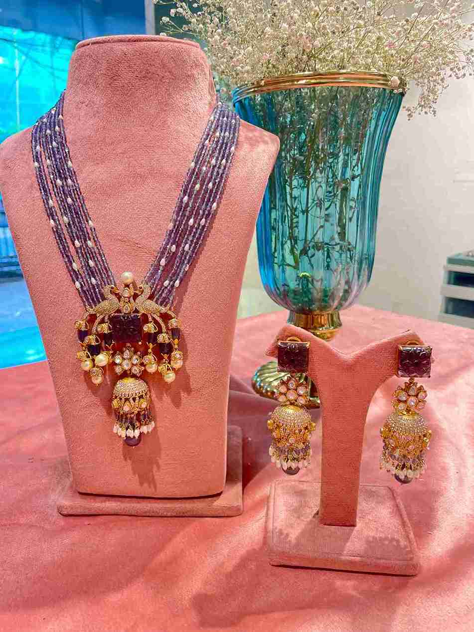 SHEELAM LONG NECKLACE SET image 0