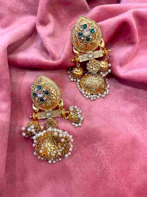 RAJESHRI TEMPLE JHUMKA image 0