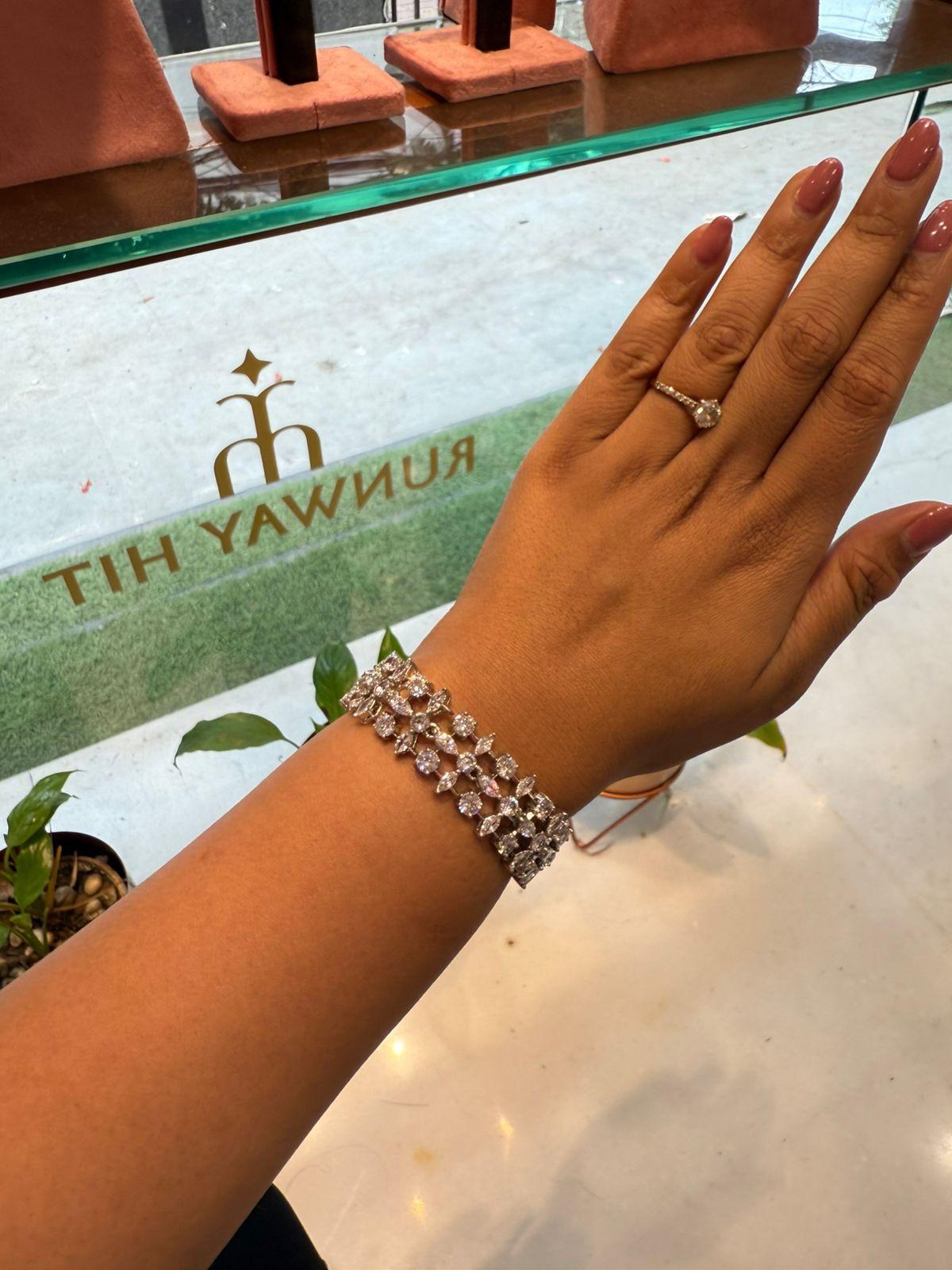 Tiyasha Diamond Bracelet image 0