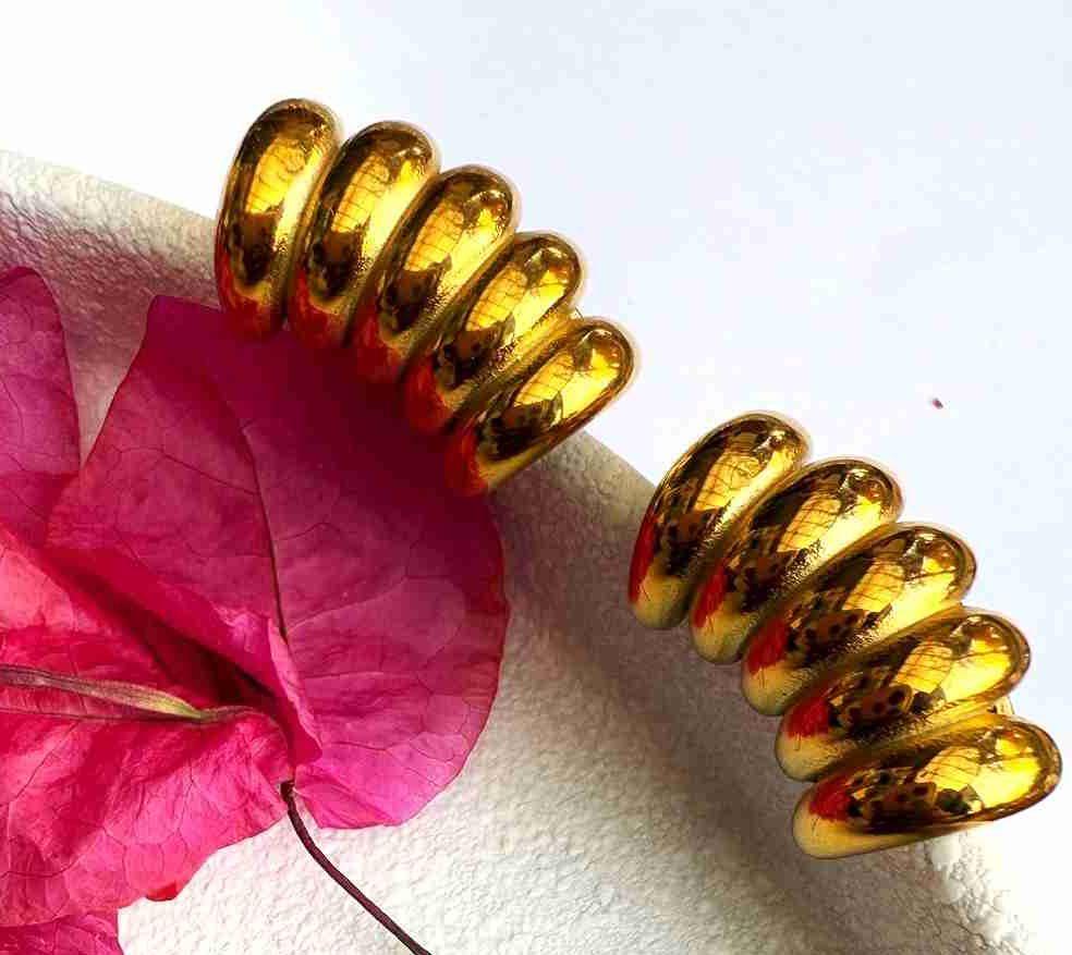 WORM EAR CUFF image 0