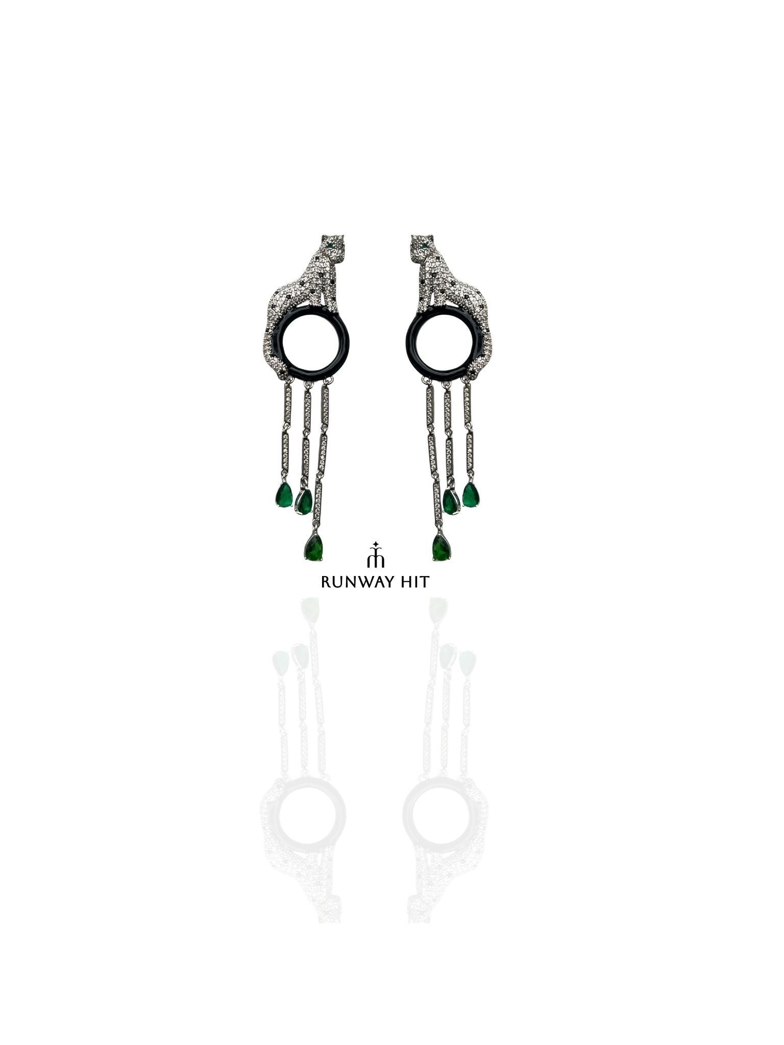 PANTHER BLACK ROUND EARRING