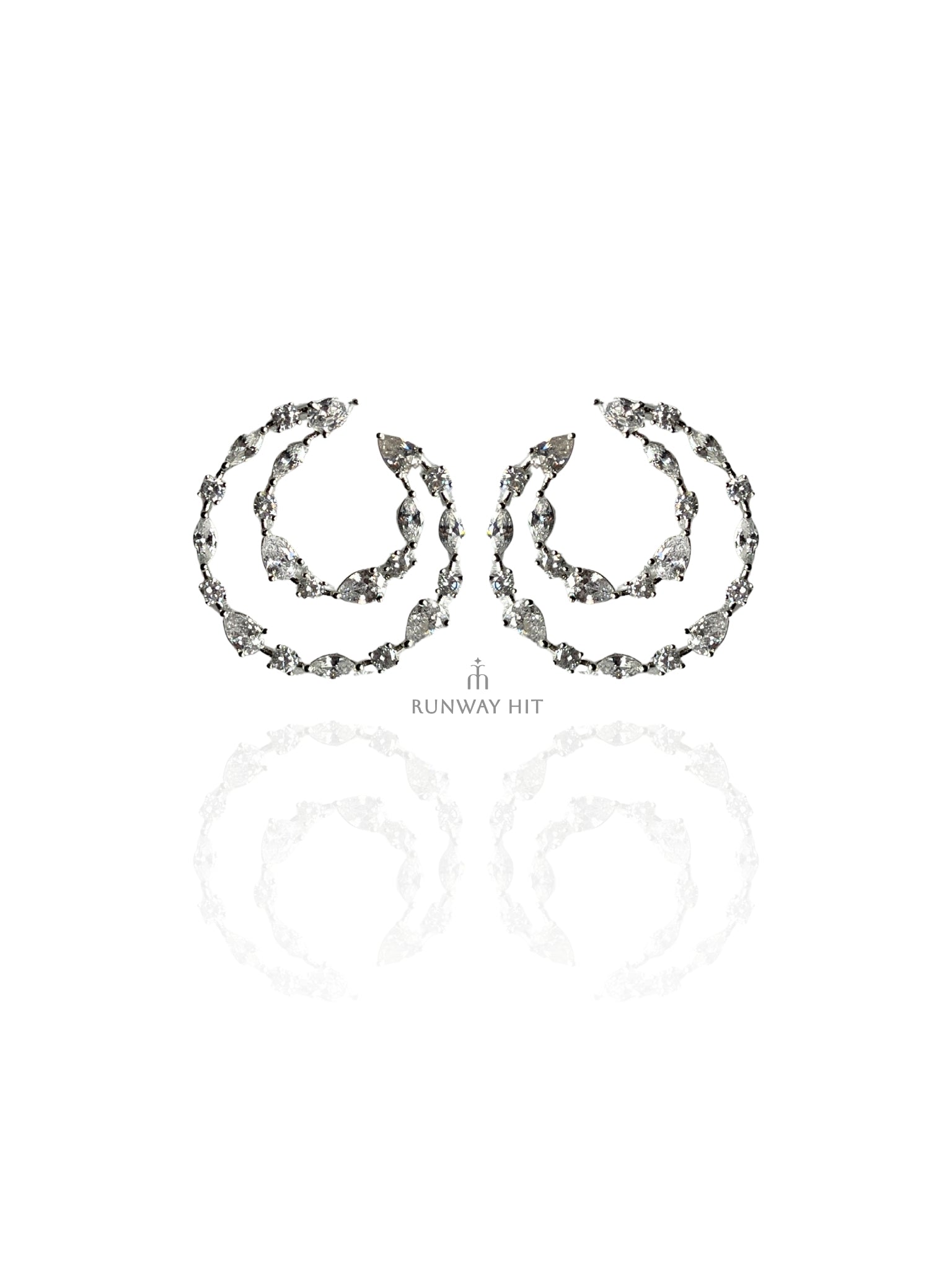 Oraya Diamond Earrings