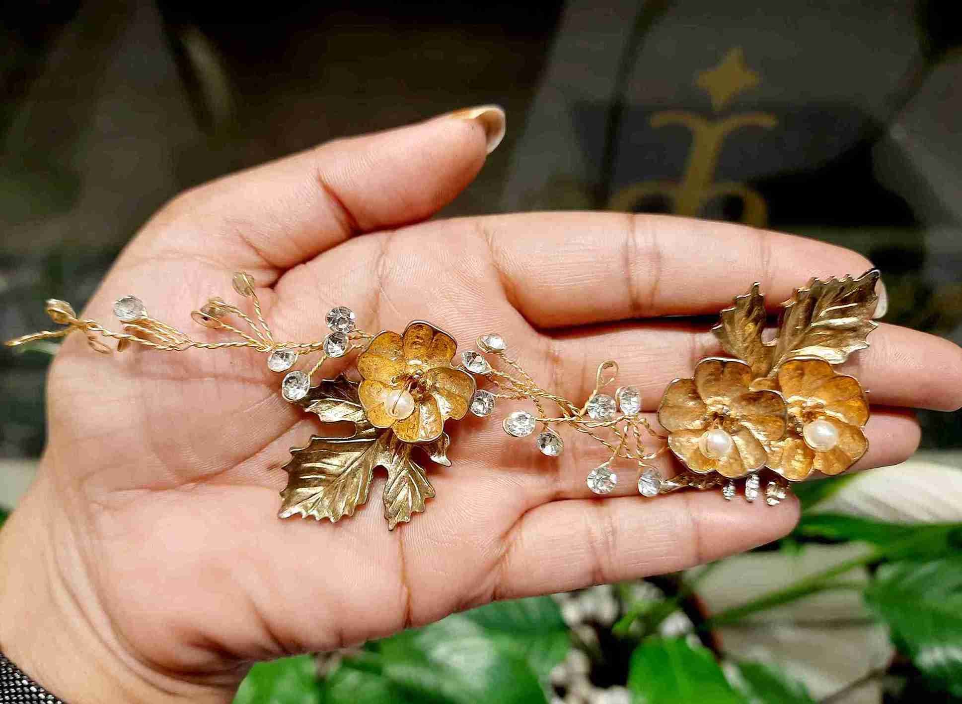 Qian Small Wreath image 0