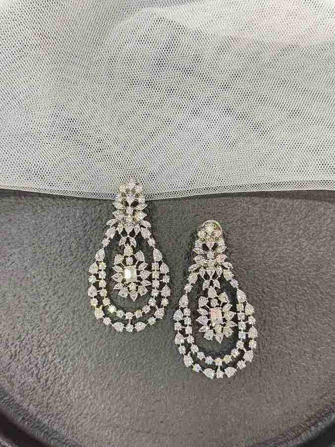 DIXIE DIAMOND EARRING image 0