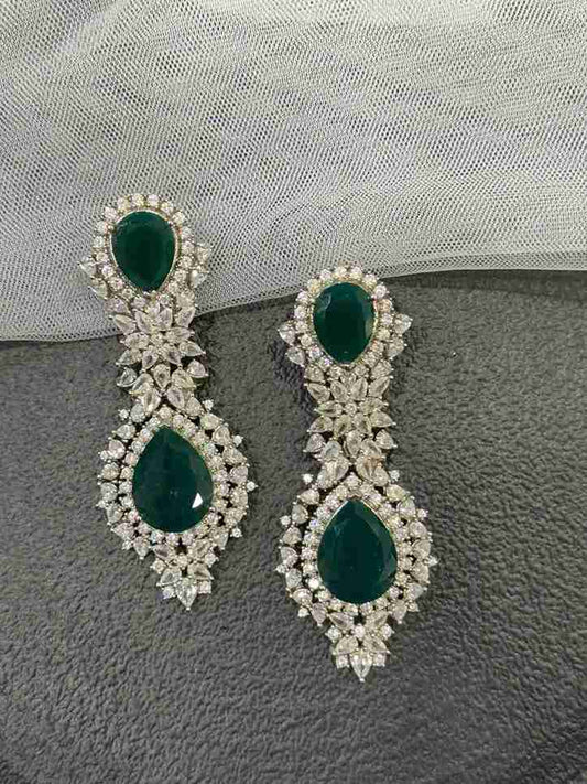 SIDDHIKA EMERALD EARRING image 0