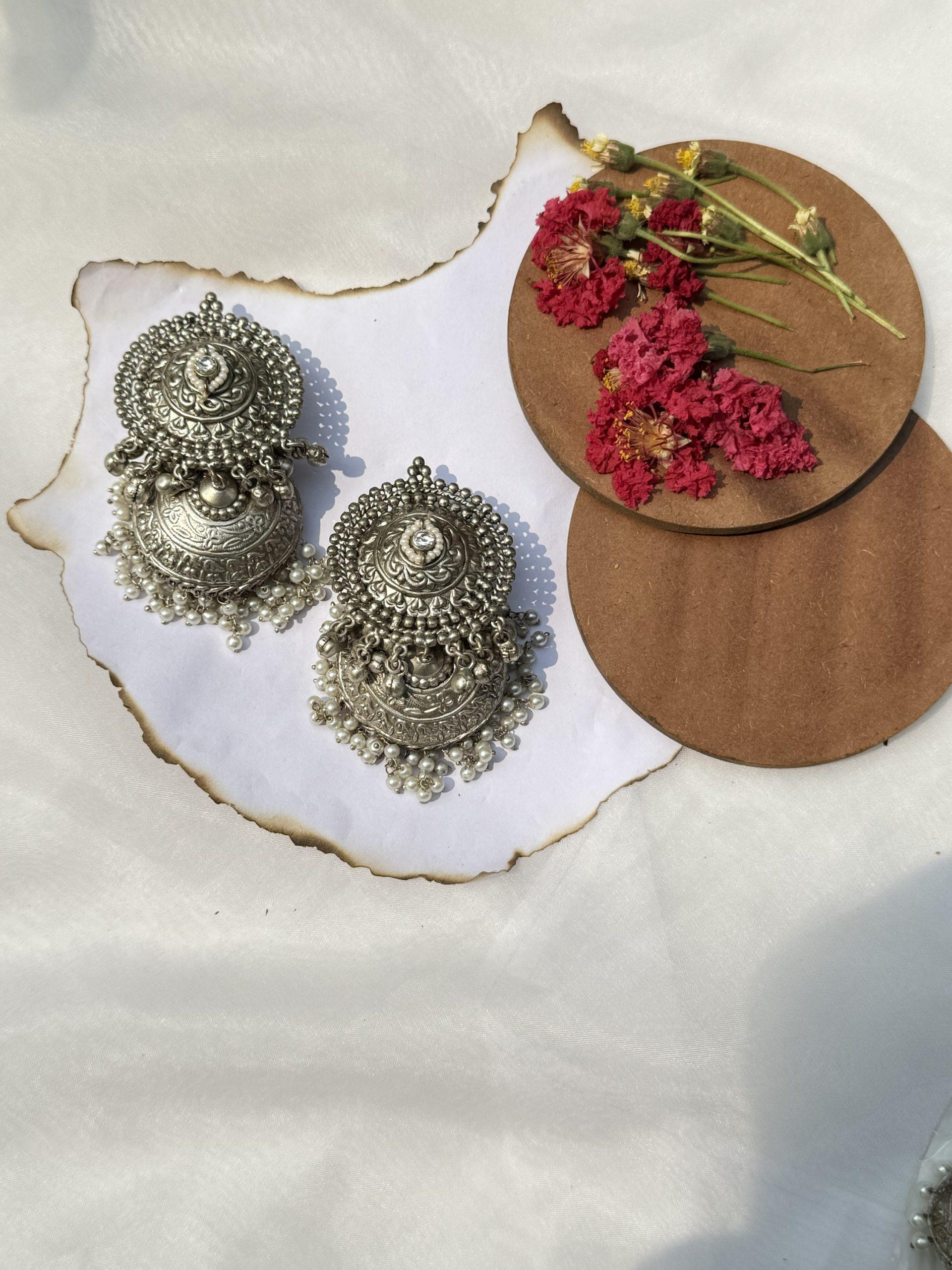 Namya Earrings image 0