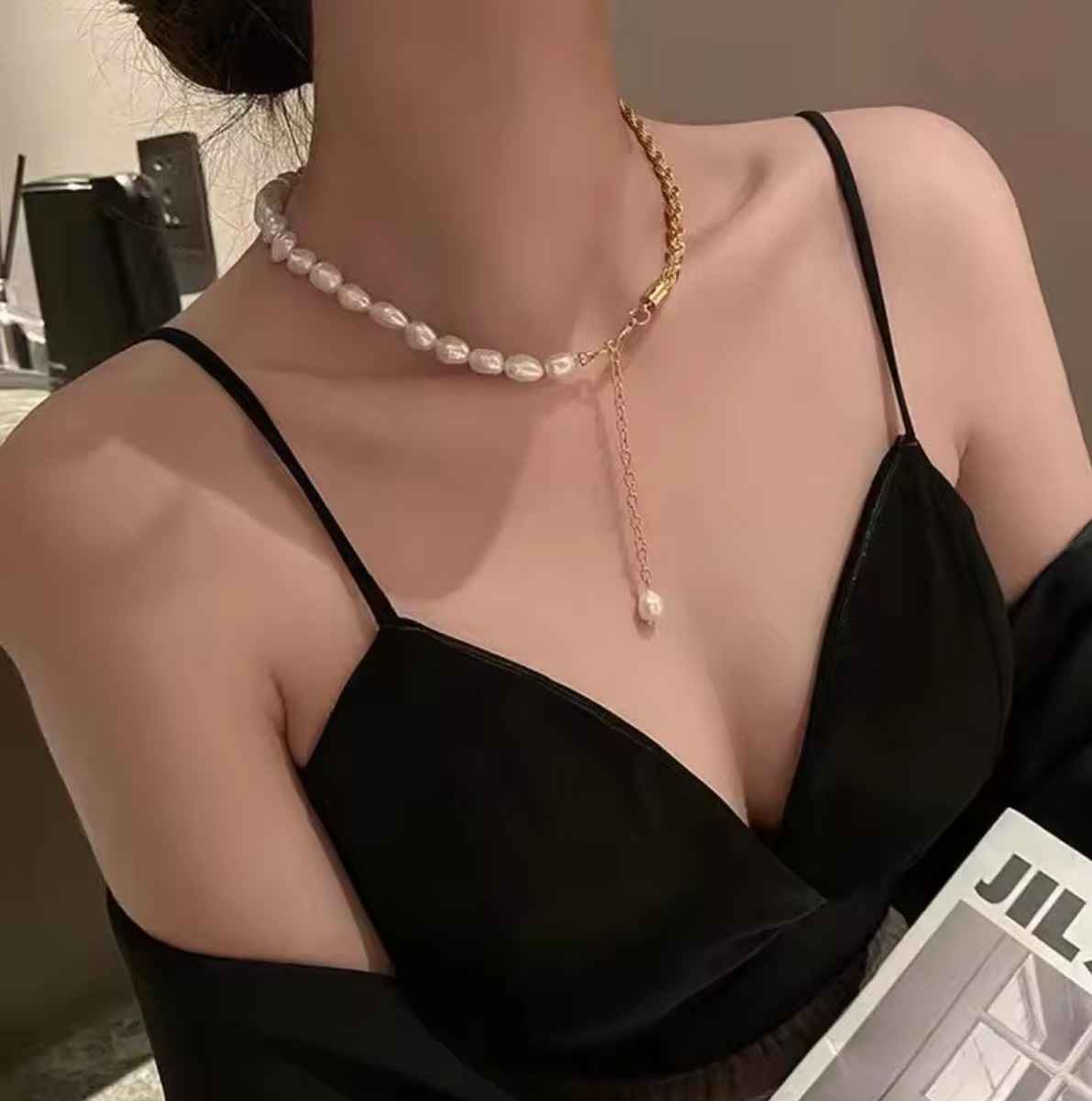 PEARL METALLIC CHAIN image 0