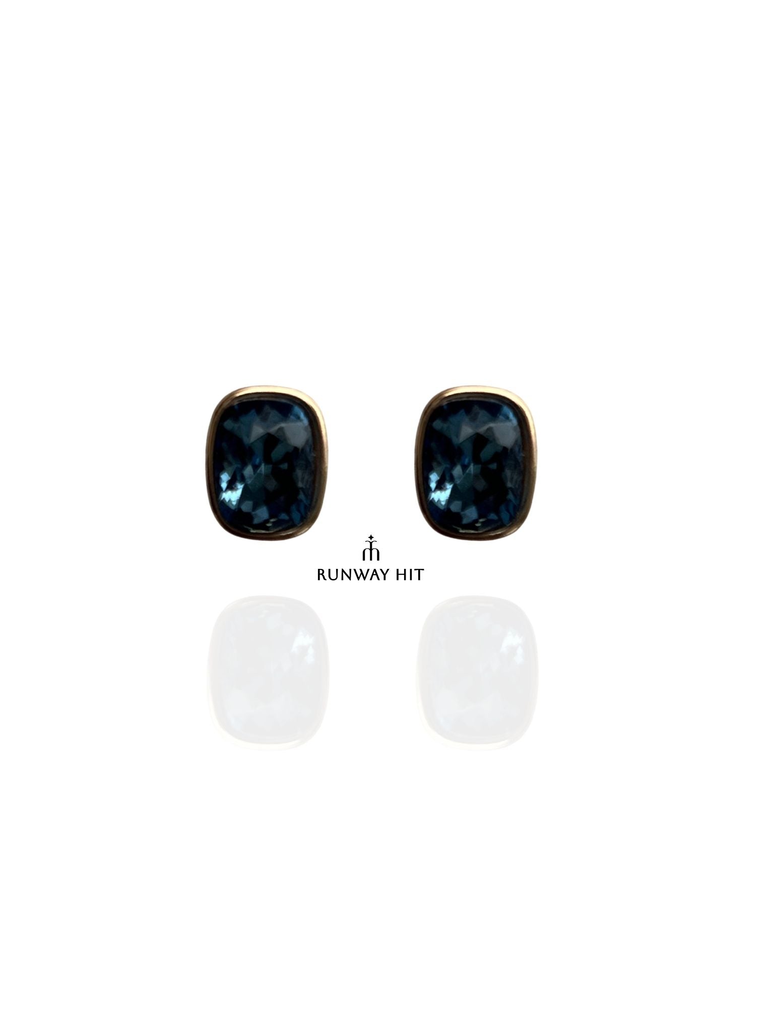 STELLA GREY SWAROVSKI STUD