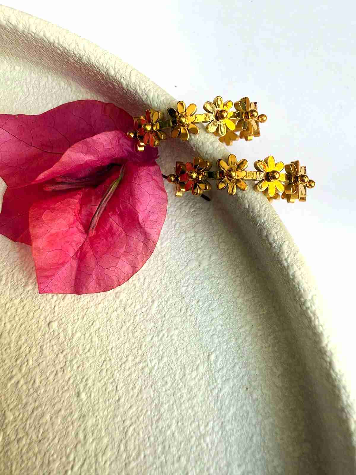 FLOWER DOT HOOPS image 0