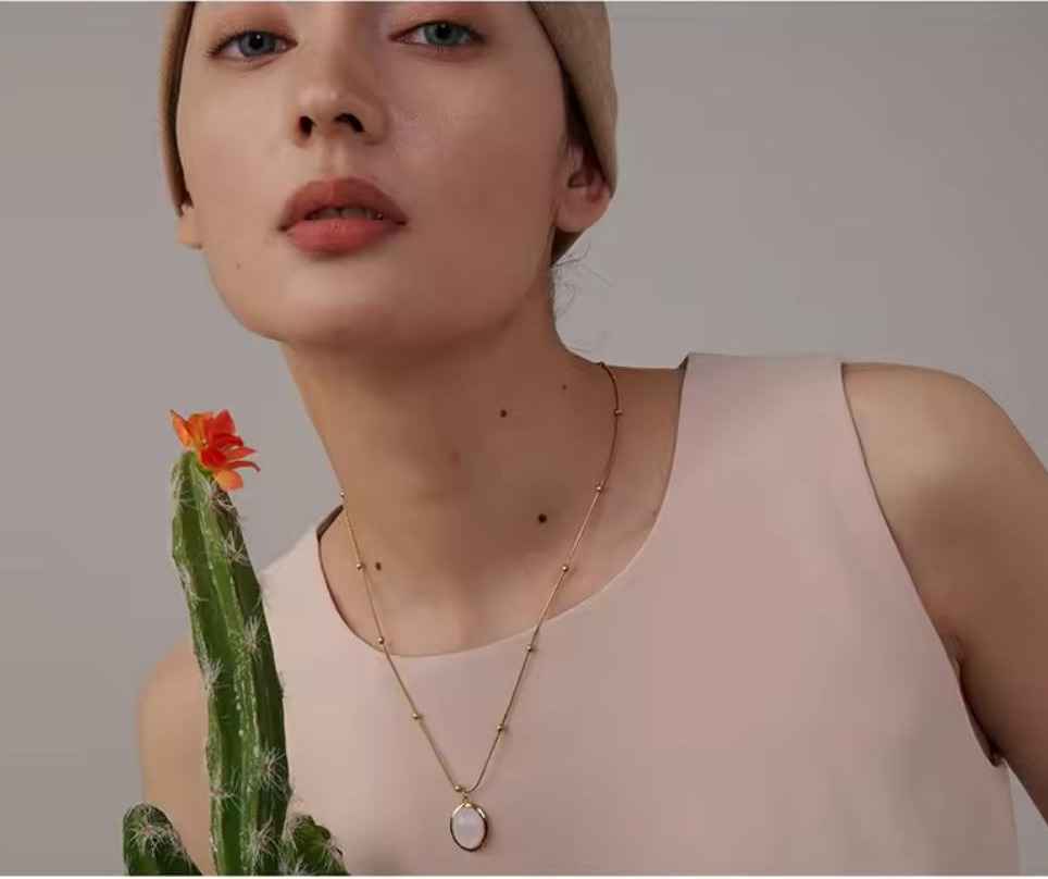 GIVA PENDENT image 0