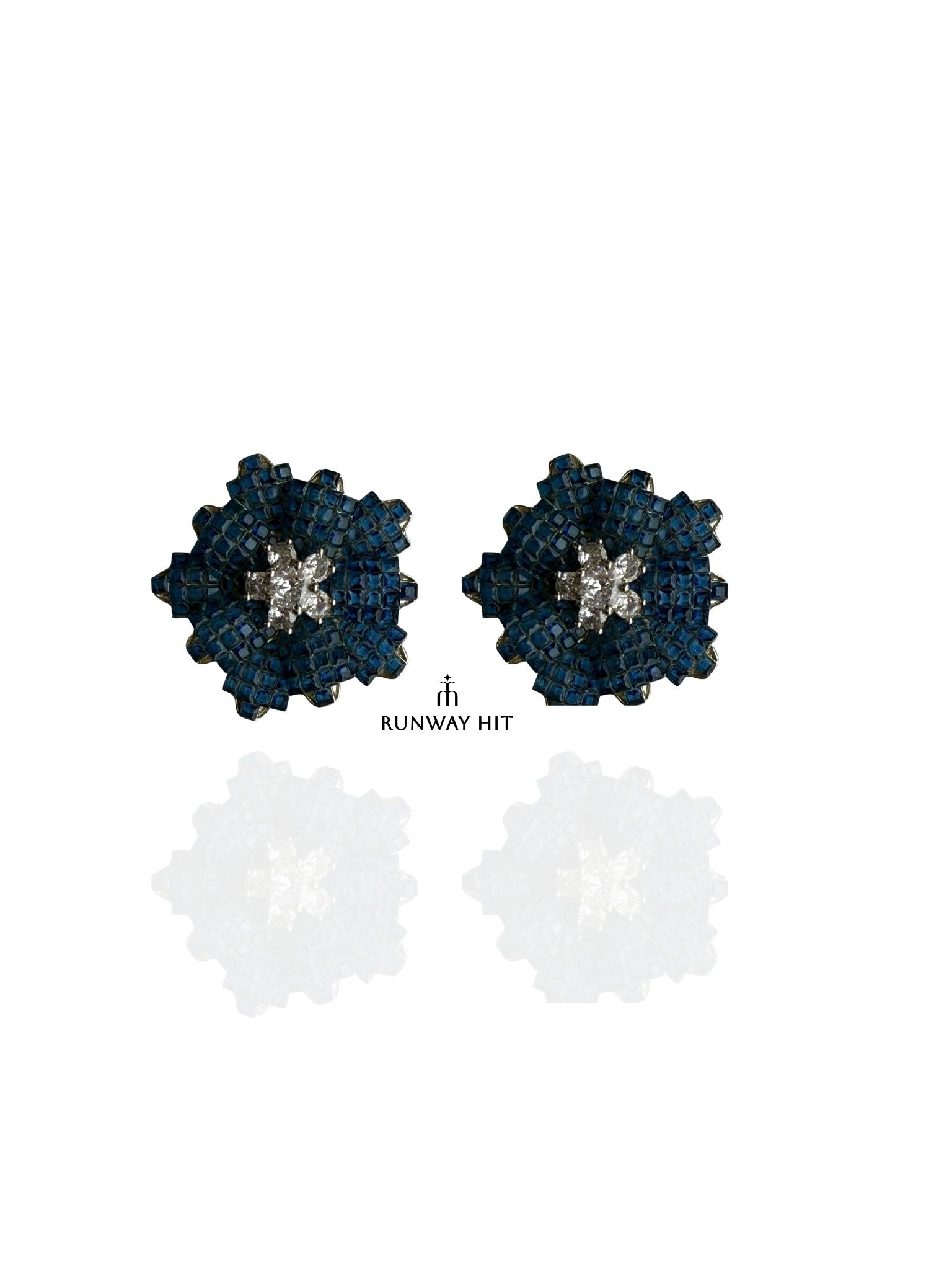 BLUE FLOWER STUD
