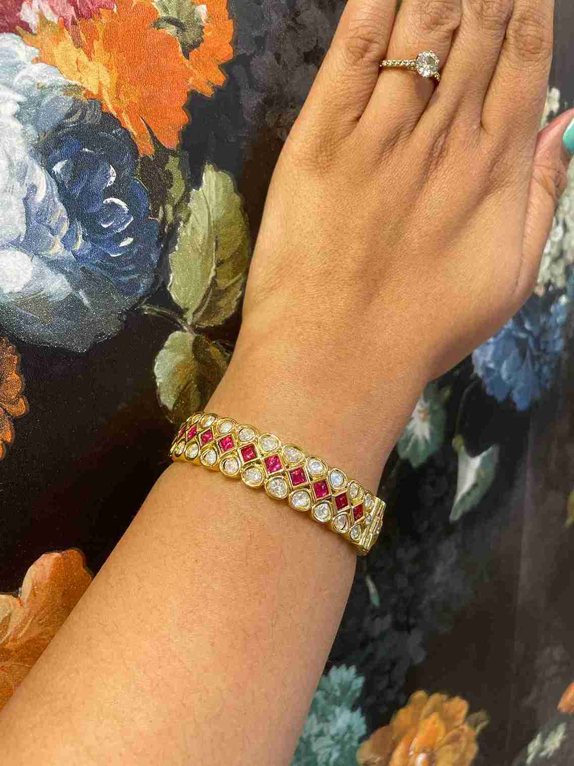 ZOYA RED POLKI BANGLE image 0