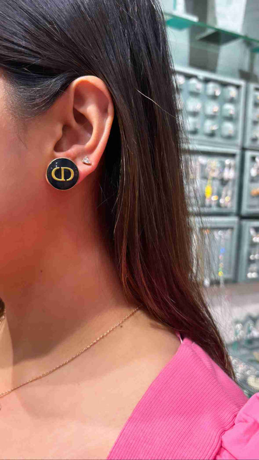 CD BLACK STUDS image 0