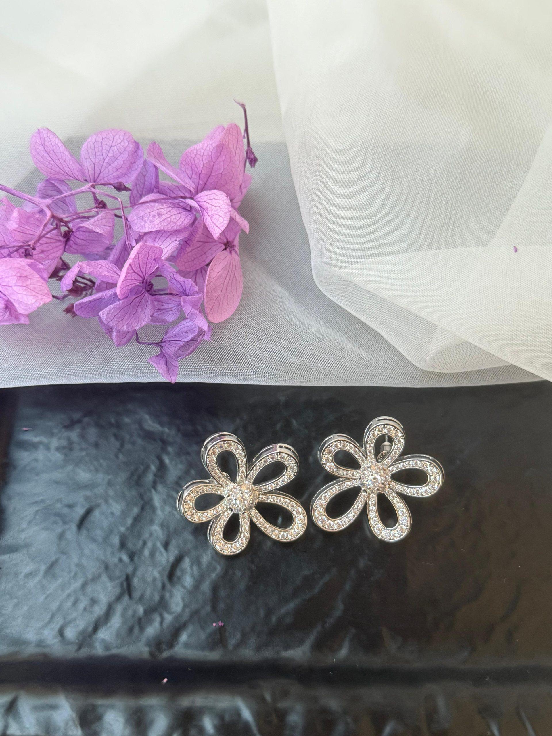 Aheli Diamond Earrings image 0